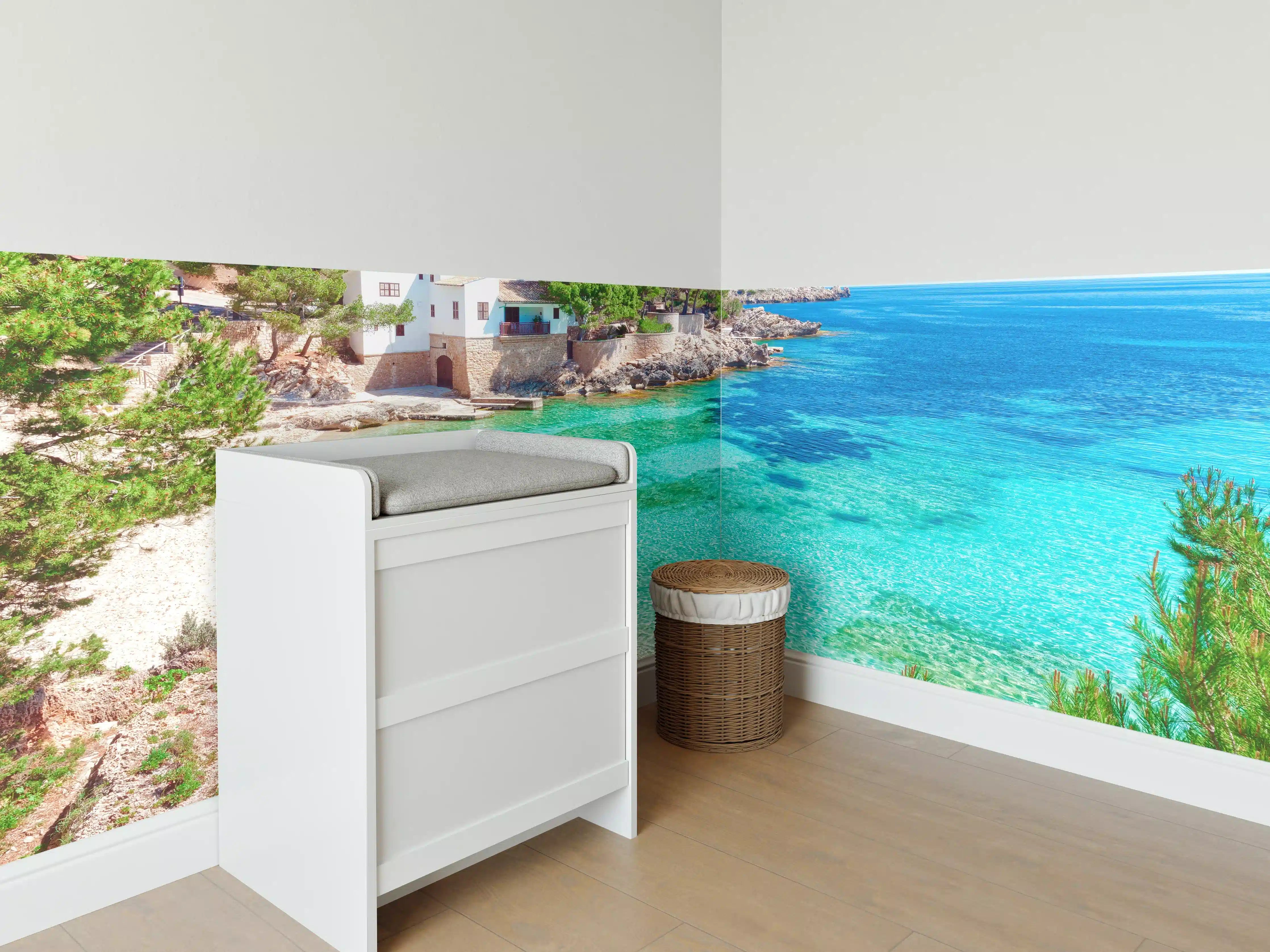 Babyzimmer Wandgestaltung - traumhafter Mallorca Strand