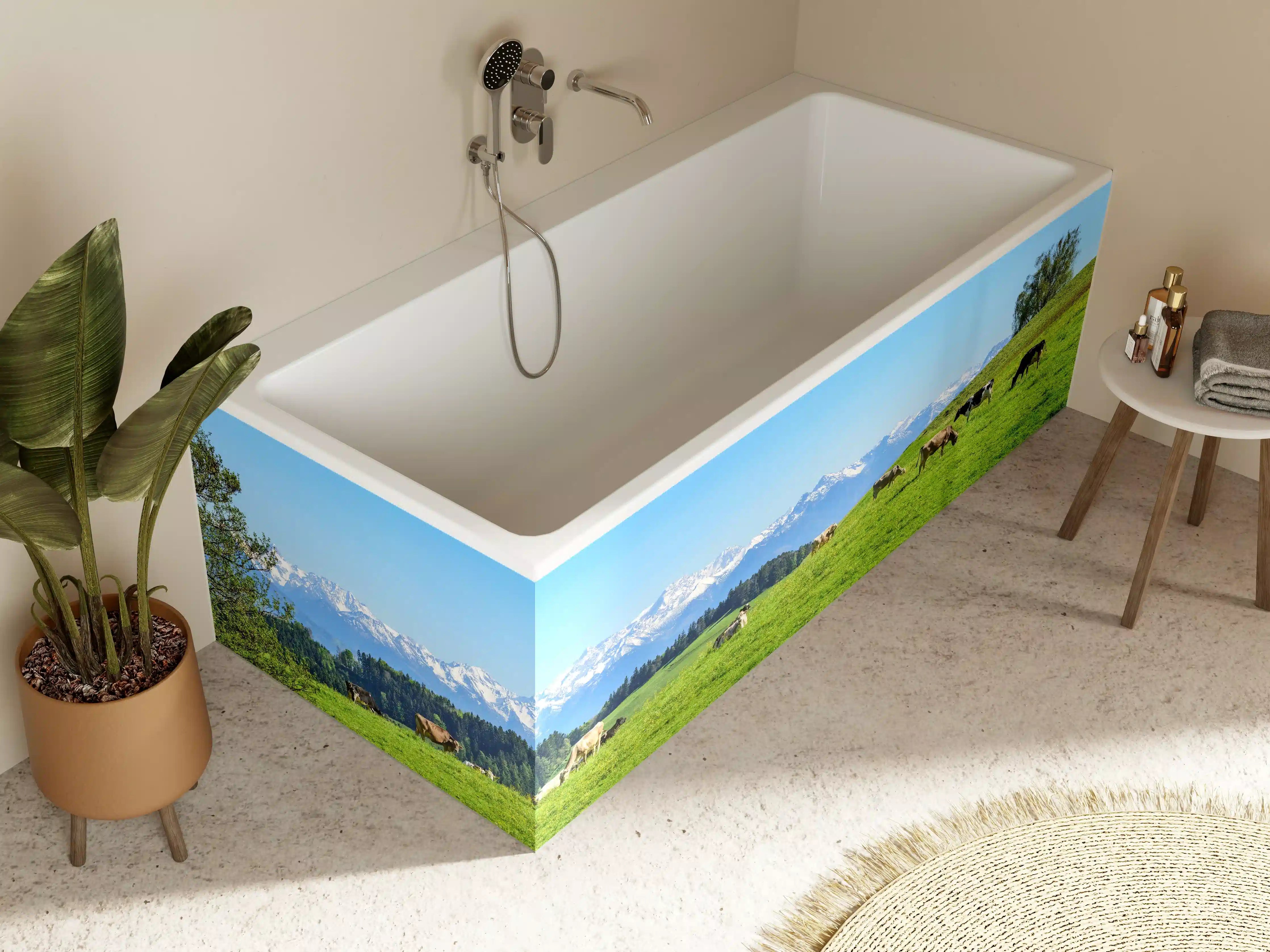 Badewannen-Rückwand - Almwiese mit Kühen und Alpenblick