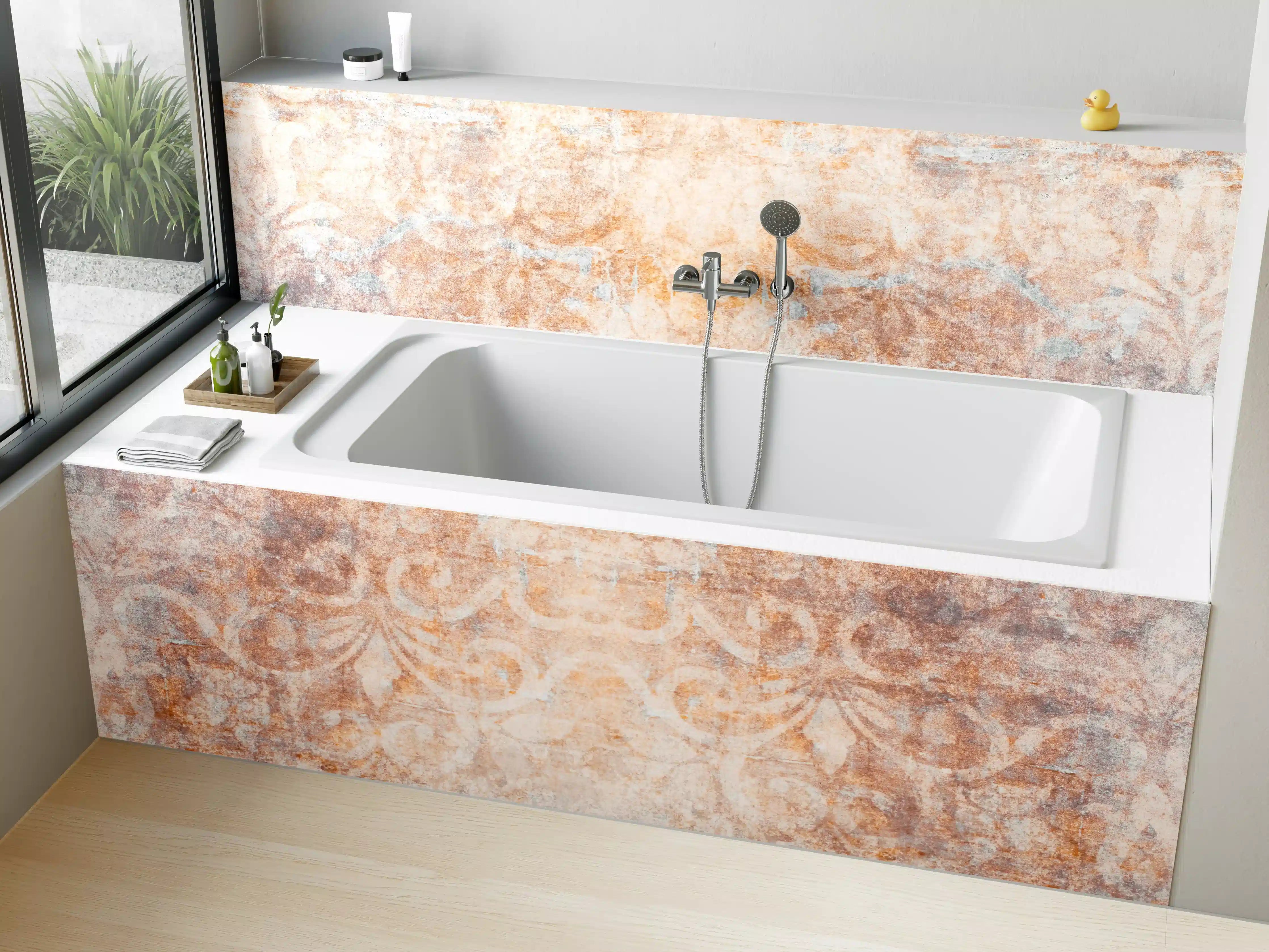 Badewannen-Rückwand - Alte braun-orange-weiß Fliesenpatchwork