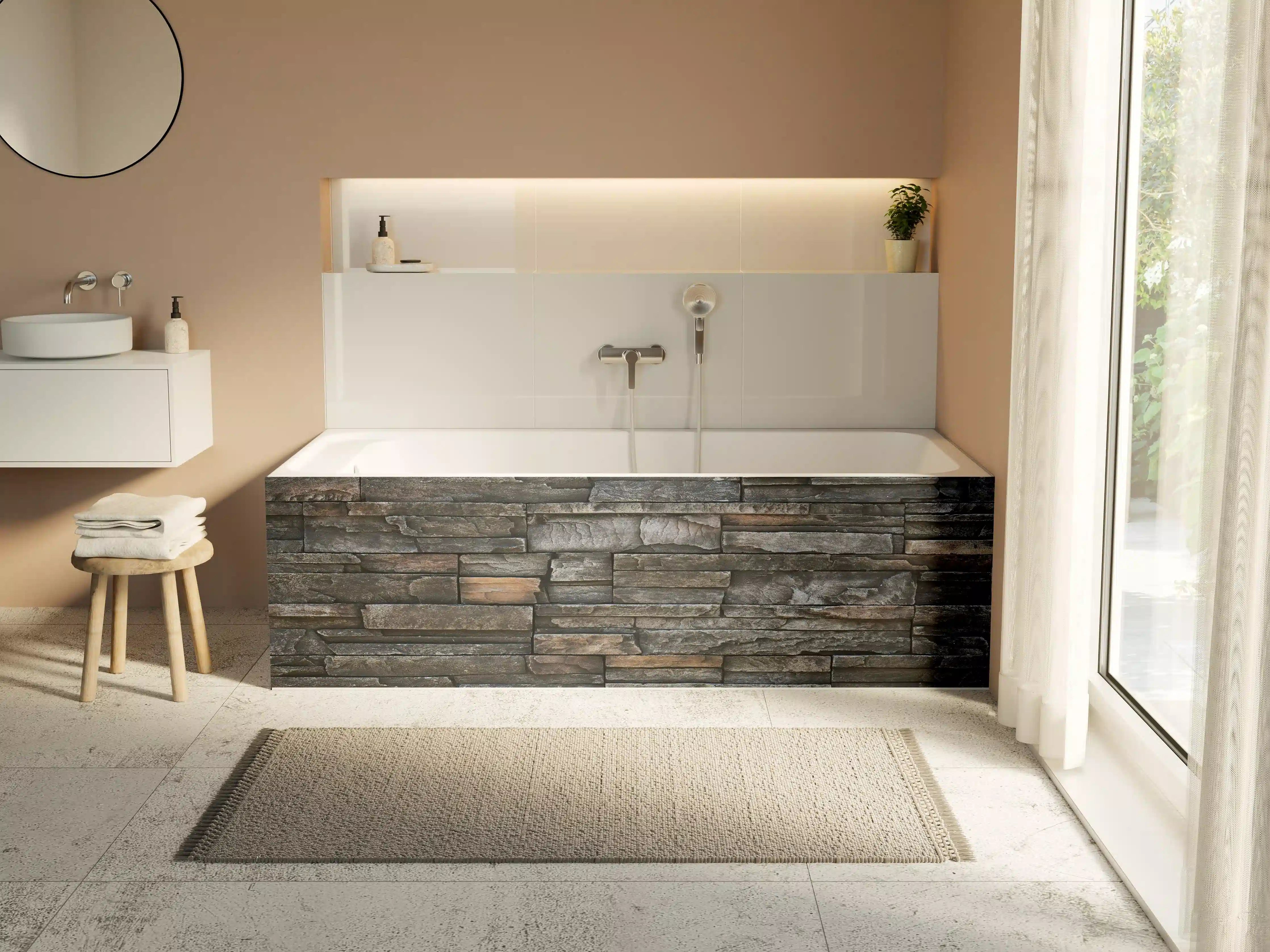 Badewannen-Rückwand - Alte dunkle Steinwand Textur