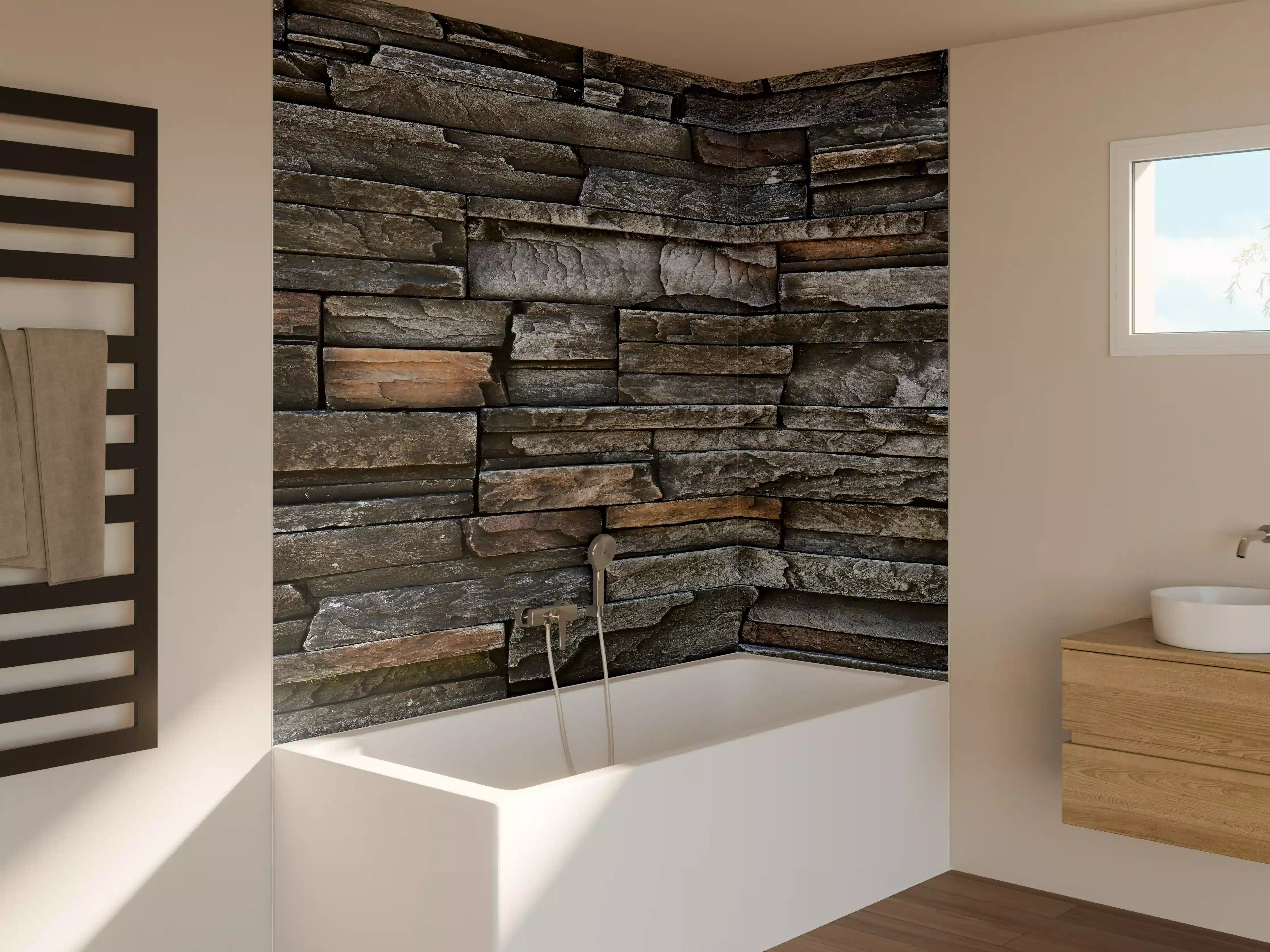 Badewannen-Rückwand - Alte dunkle Steinwand Textur