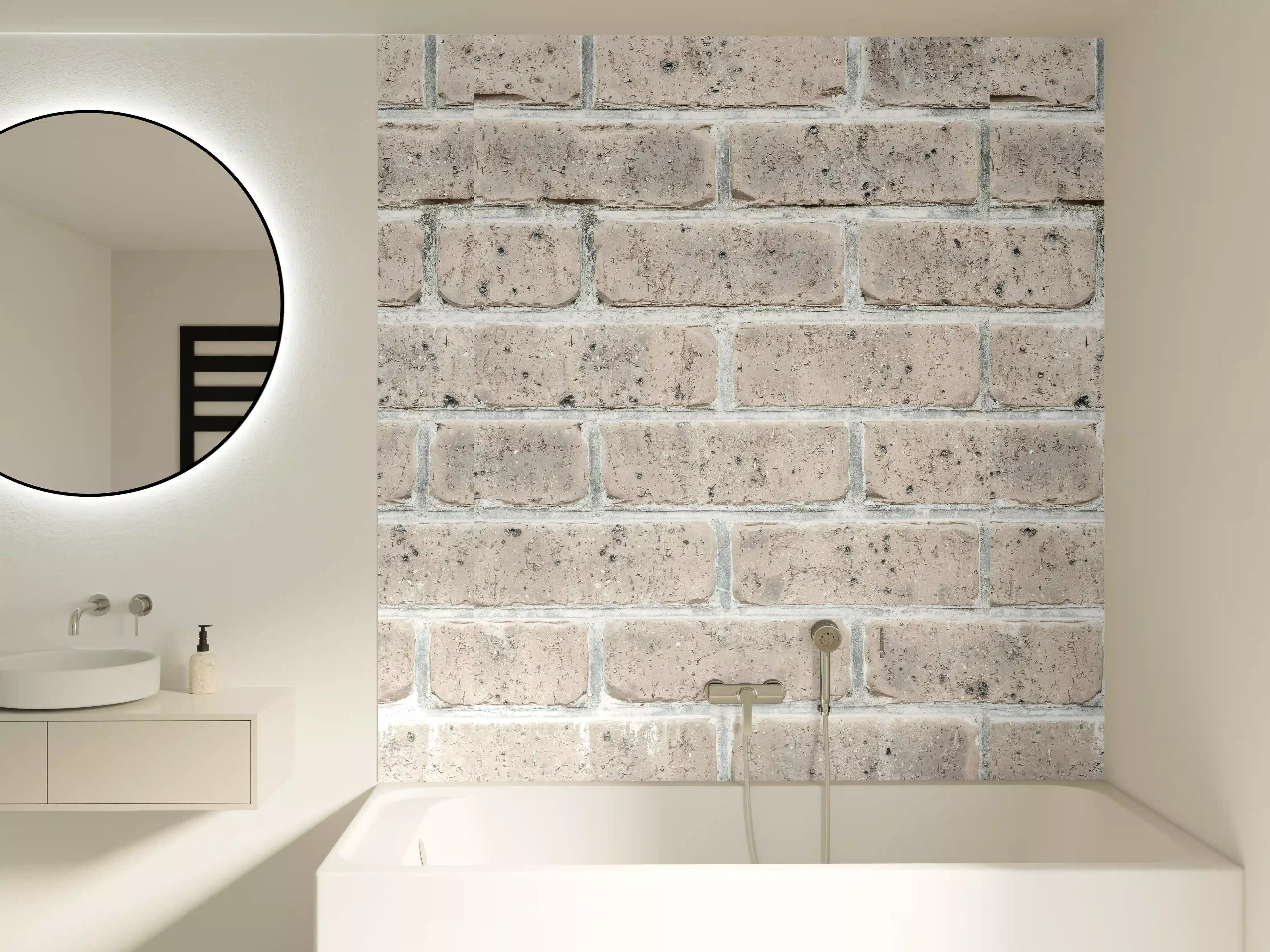 Badewannen-Rückwand - Alte weiße Vintage Backsteinmauer