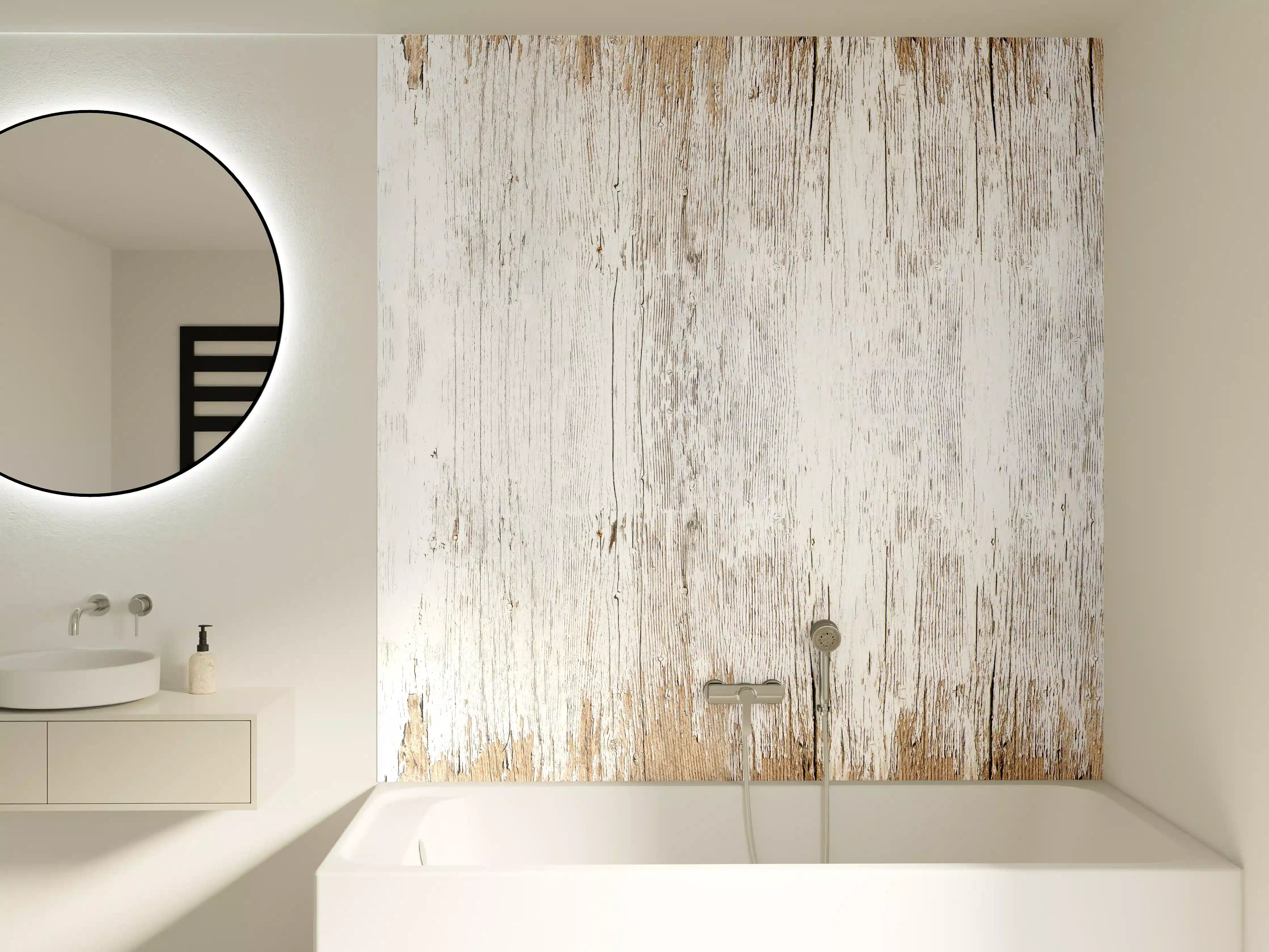 Badewannen-Rückwand - Alte weiße lackierte Holzstruktur