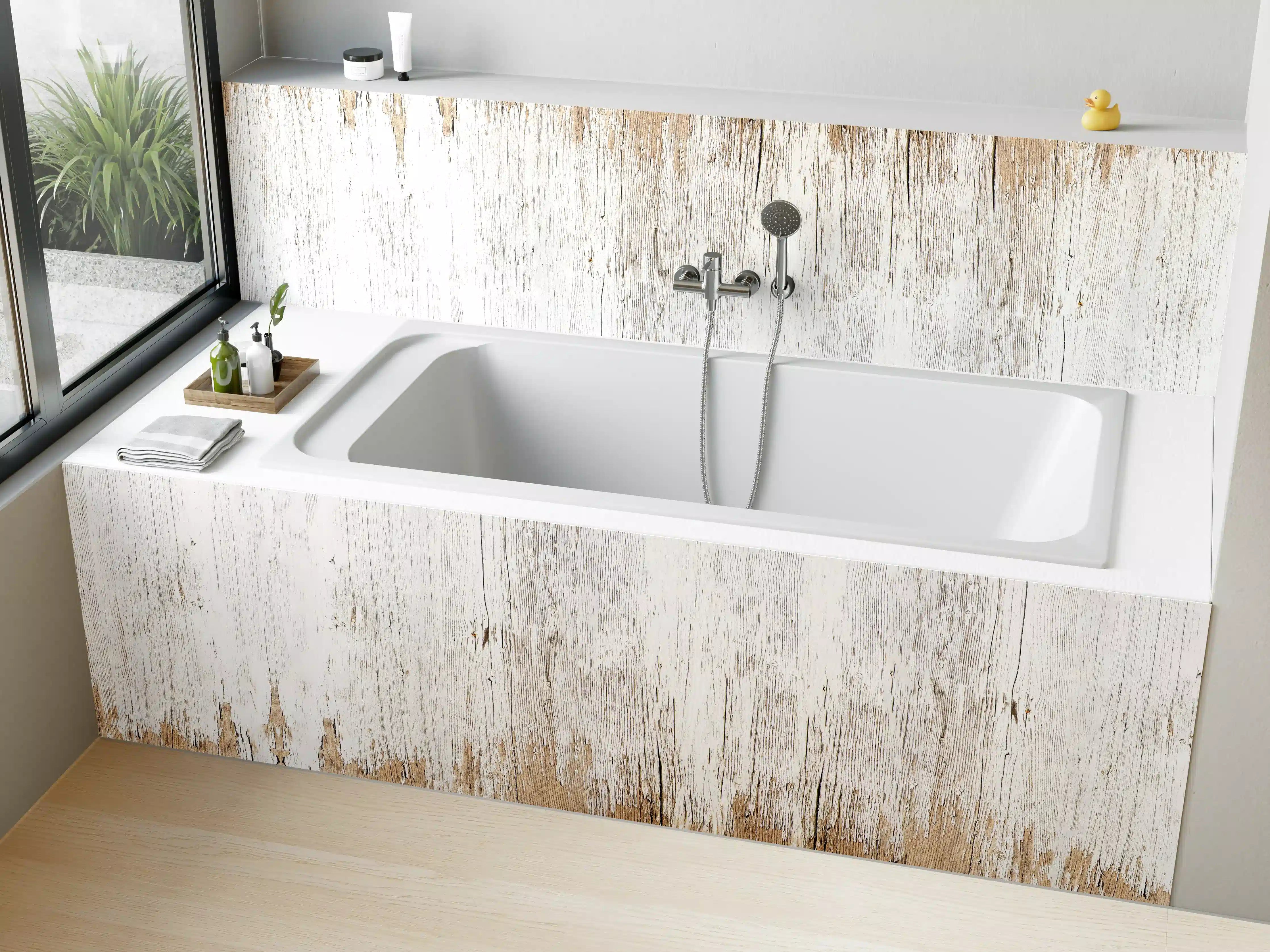 Badewannen-Rückwand - Alte weiße lackierte Holzstruktur