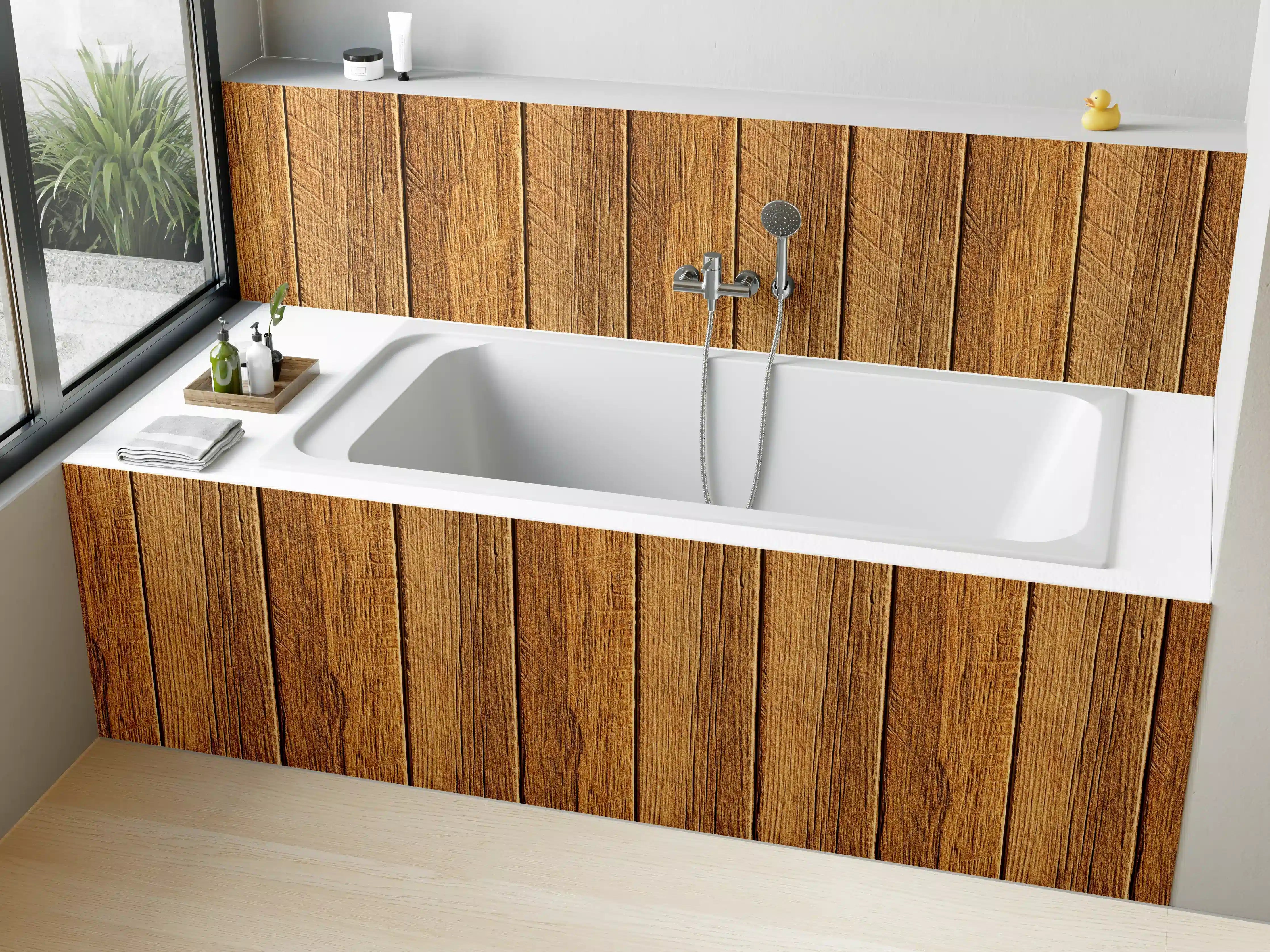 Badewannen-Rückwand - Aneinandergereihte braune Holzplanken