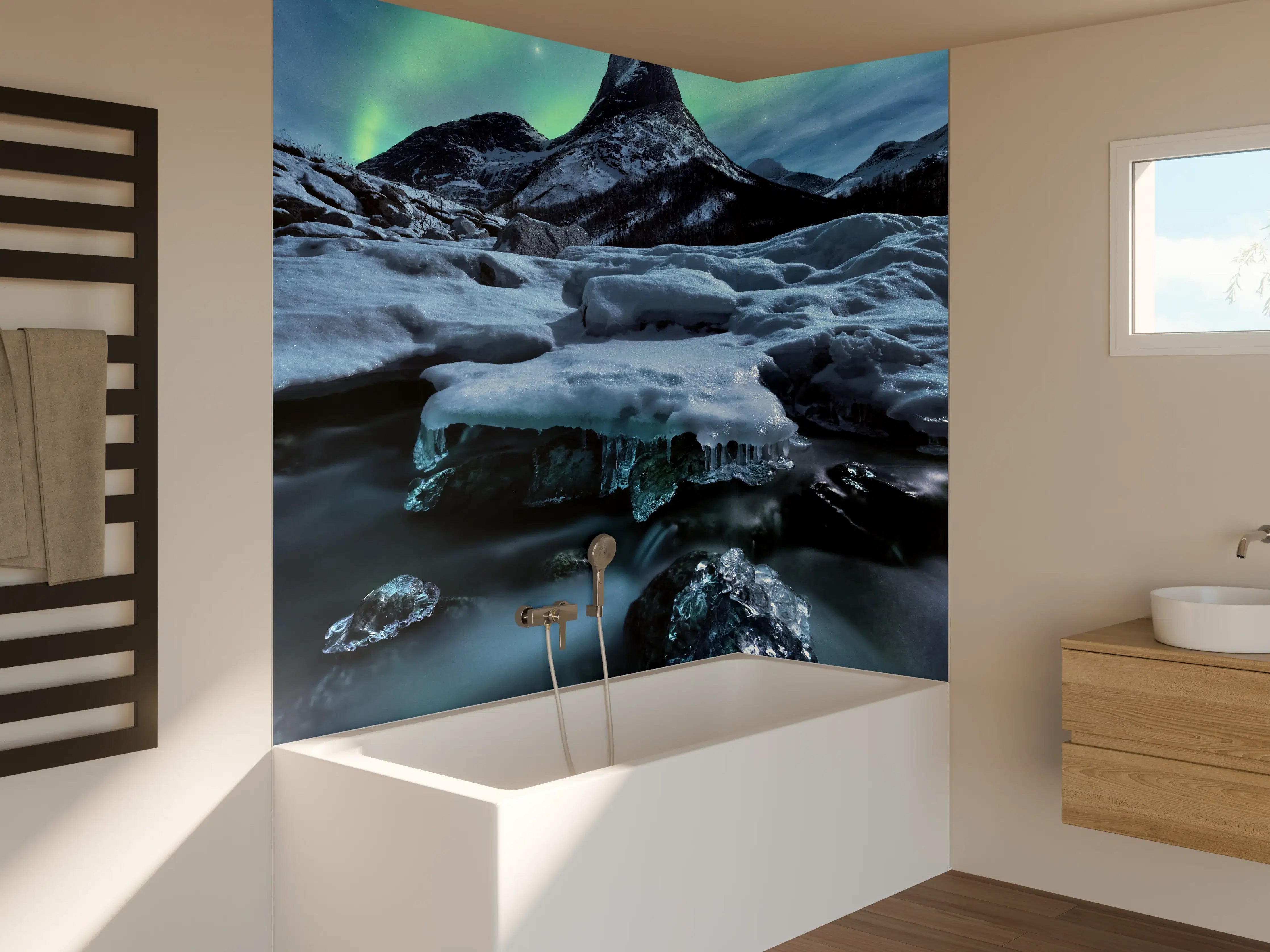 Badewannen-Rückwand - Aurora über Eisbergspitze