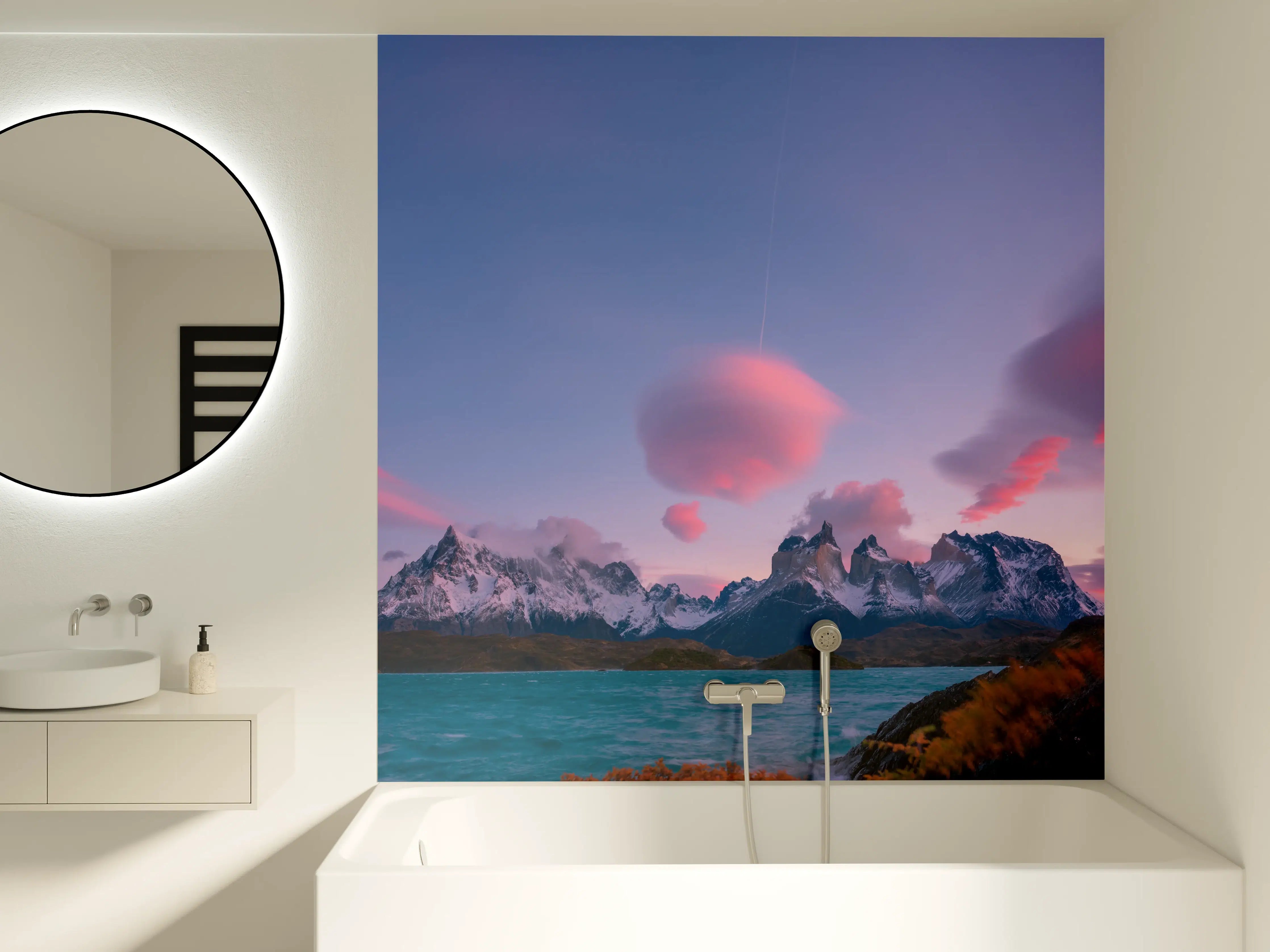 Badewannen-Rückwand - Bergpanorama im rosa Sonnenuntergang
