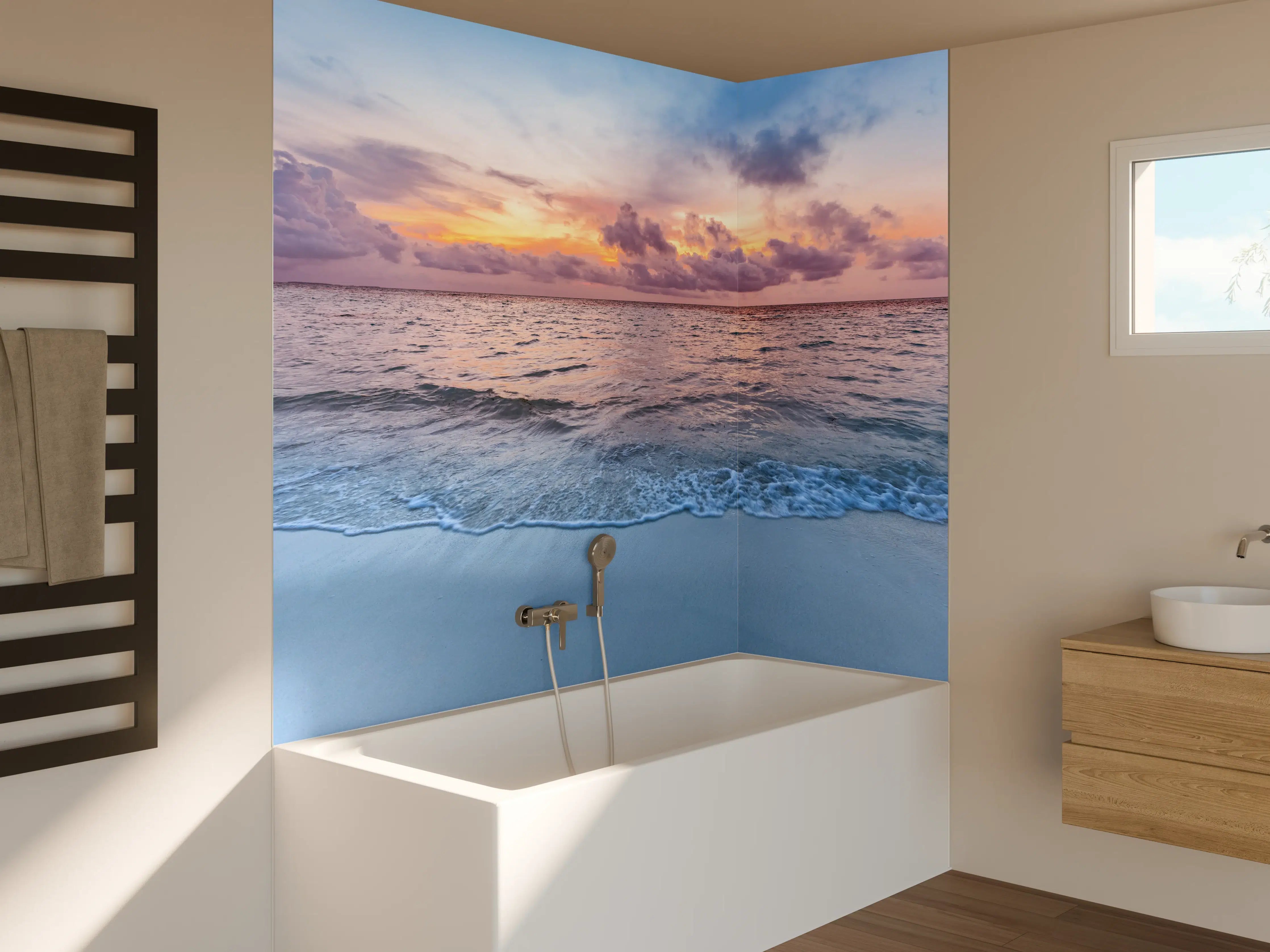 Badewannen-Rückwand - Bewölkter Sonnenuntergang am Strand