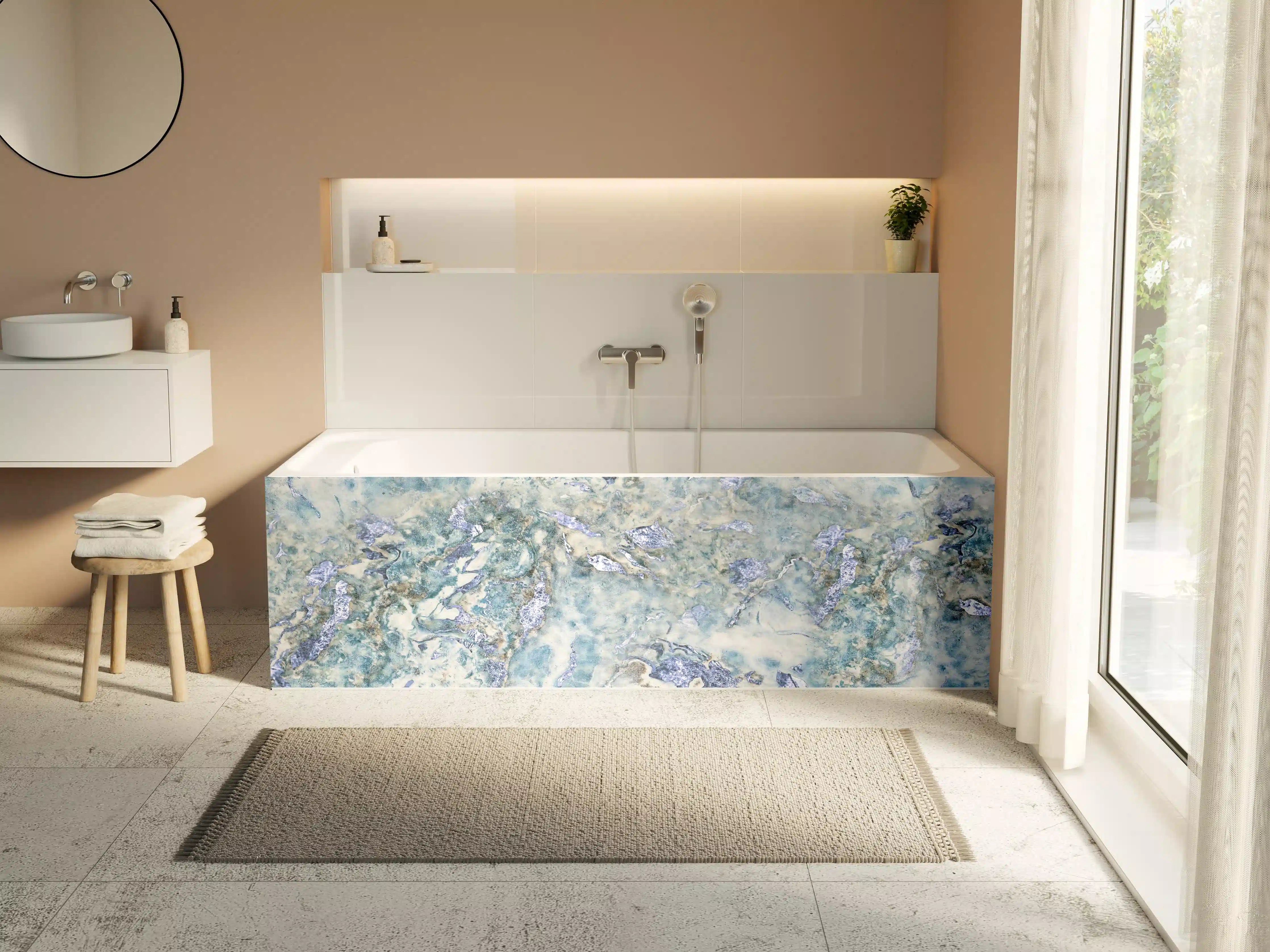 Badewannen-Rückwand - Bläulich beiger Marmor