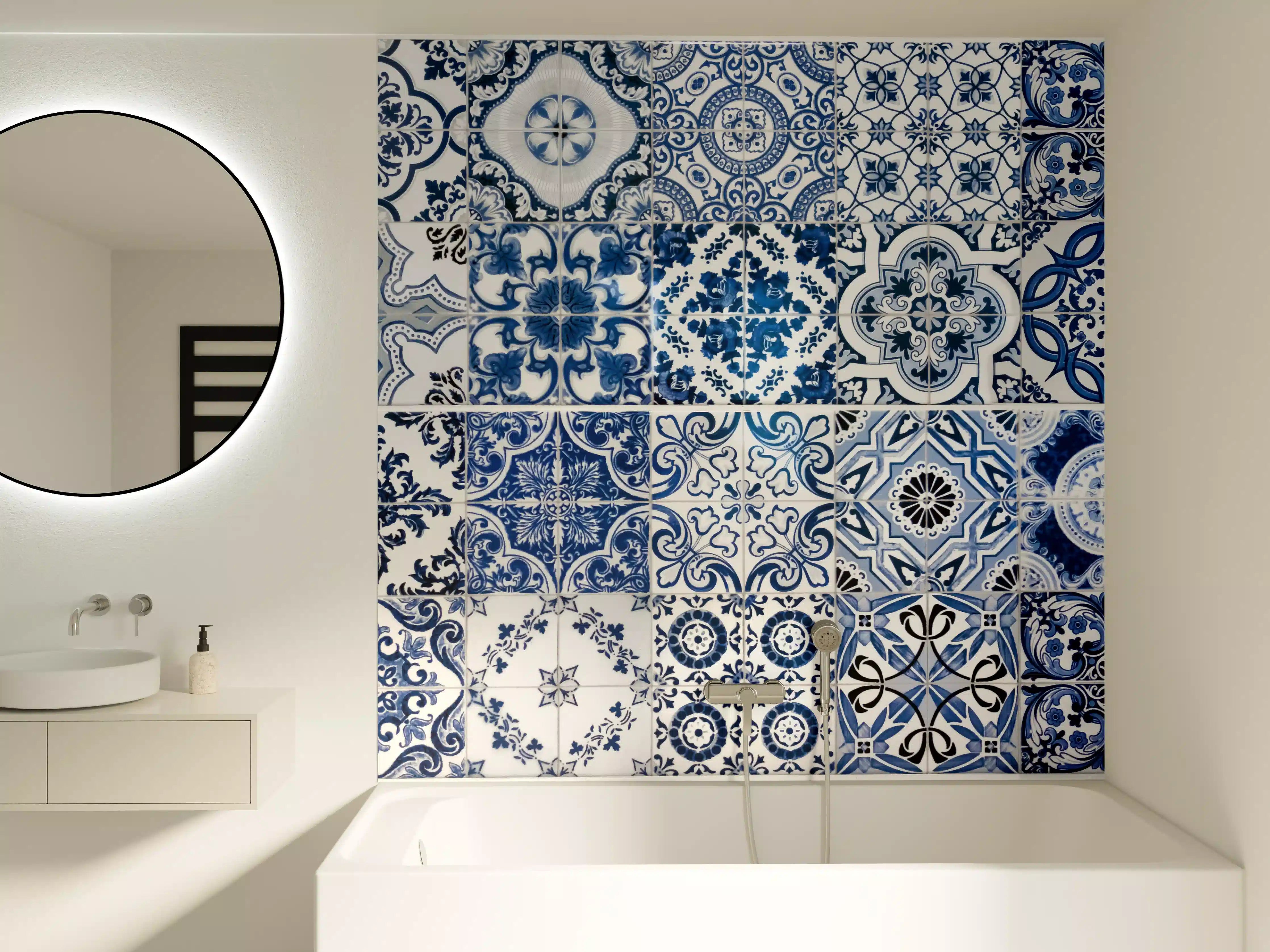 Badewannen-Rückwand - Blaue portugiesische Azulejo-Fliesen