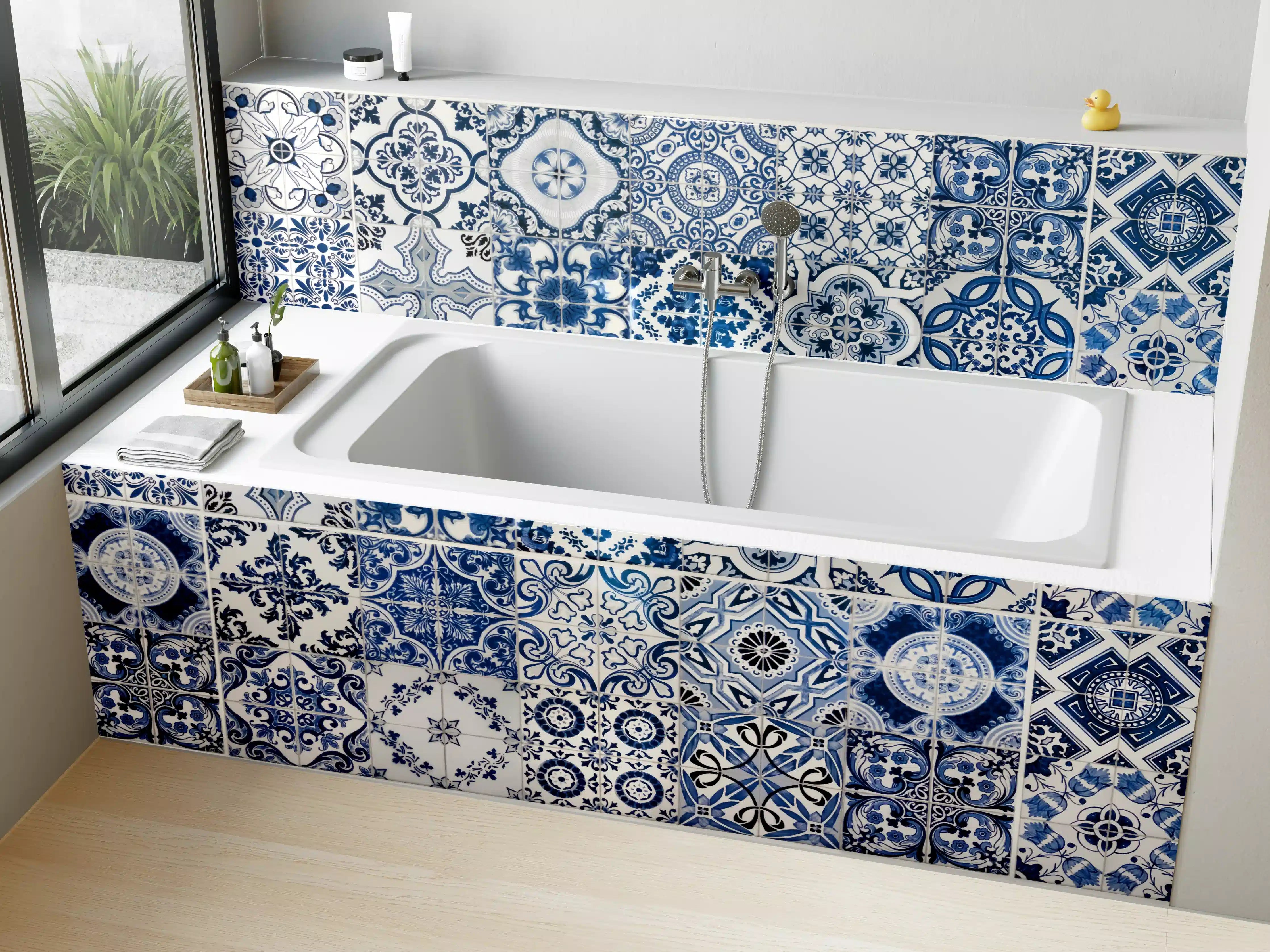 Badewannen-Rückwand - Blaue portugiesische Azulejo-Fliesen