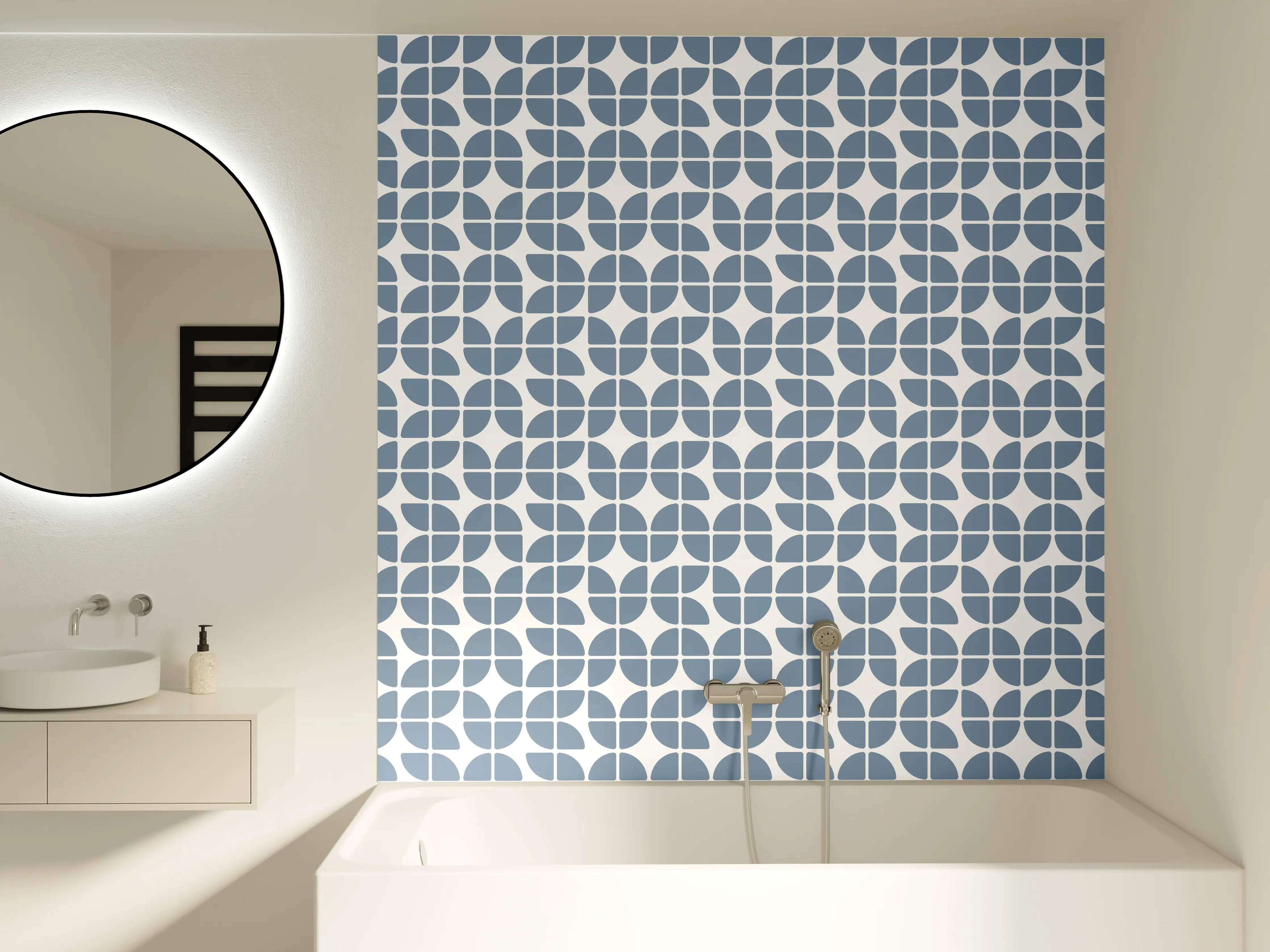 Badewannen-Rückwand - Blaues geometrisches Muster mit feinen Weiß-Details