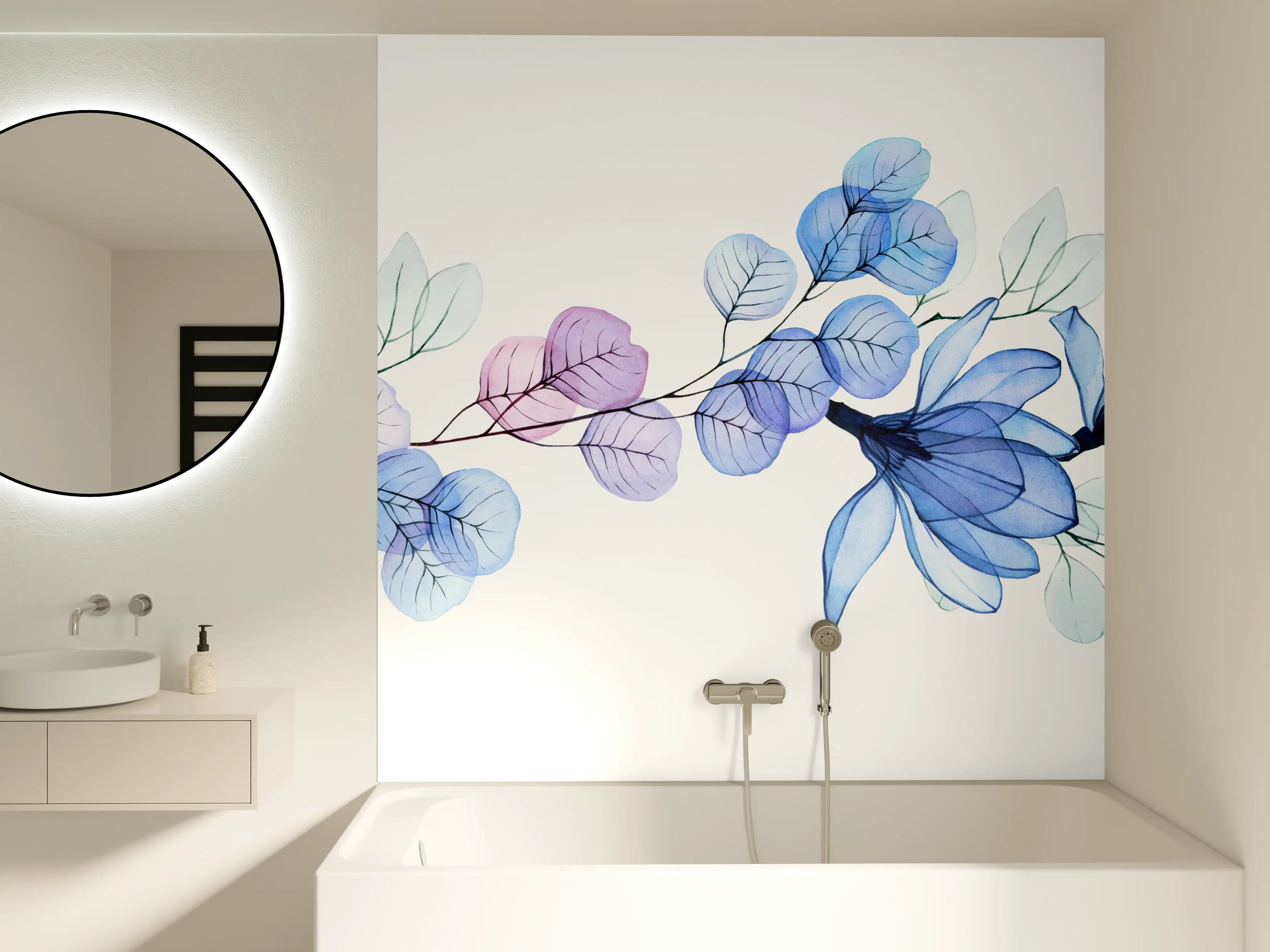 Badewannen-Rückwand - Blumendekor mit blauen und lilafarbenen Blättern
