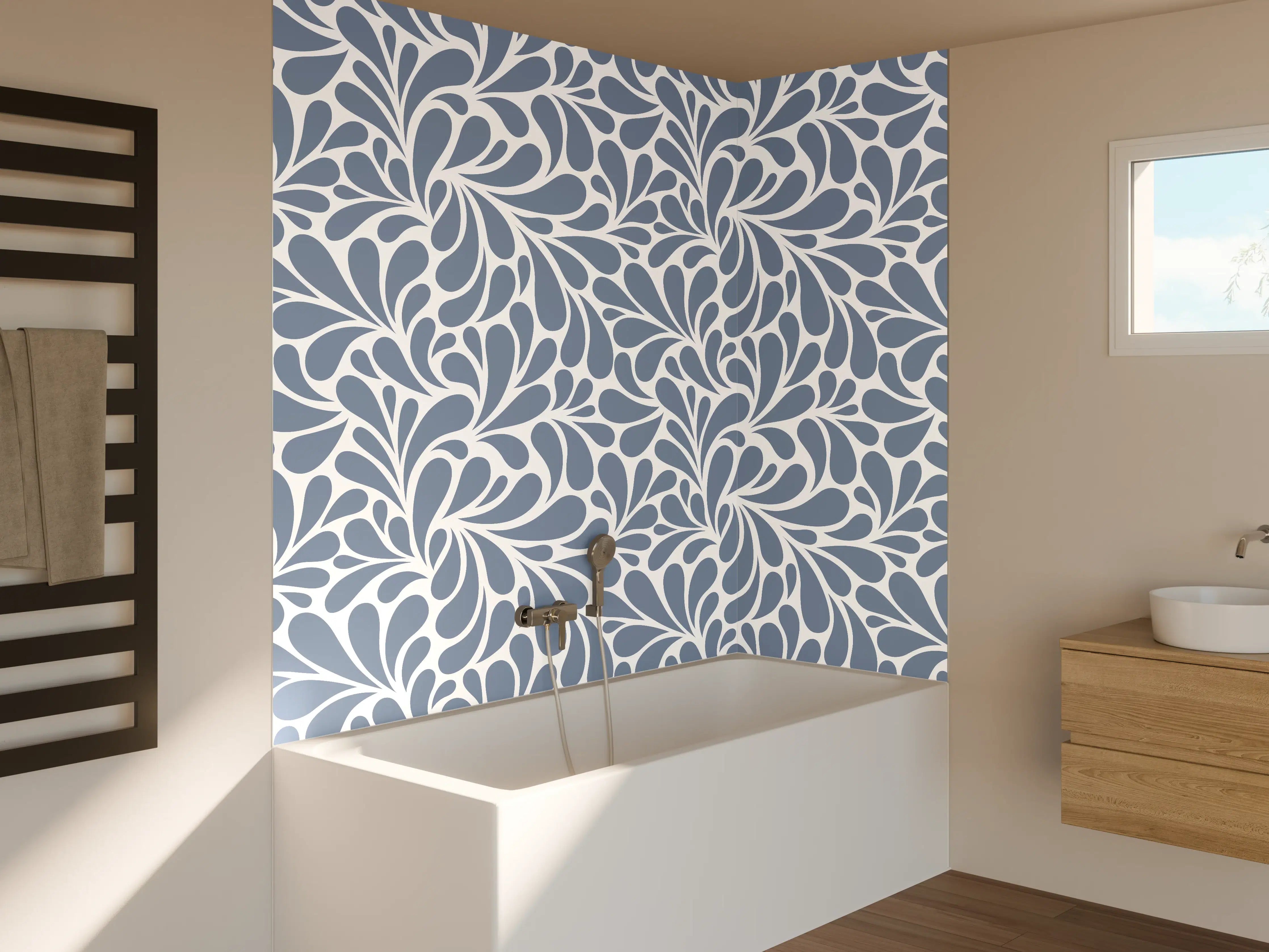 Badewannen-Rückwand - Blumiges Muster in Blau und Grau