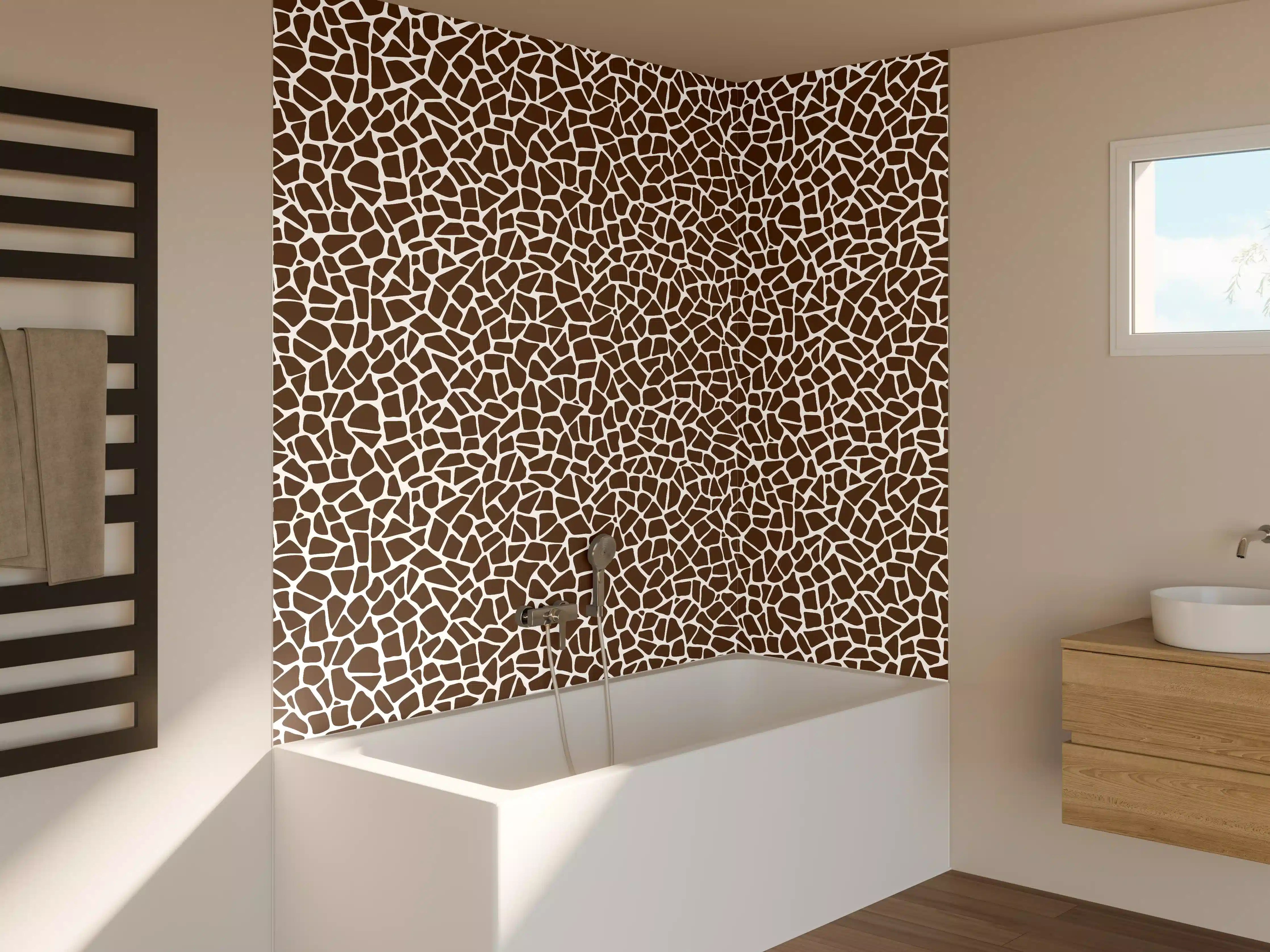 Badewannen-Rückwand - Braune Mosaik-Textur mit weißem Kontrast