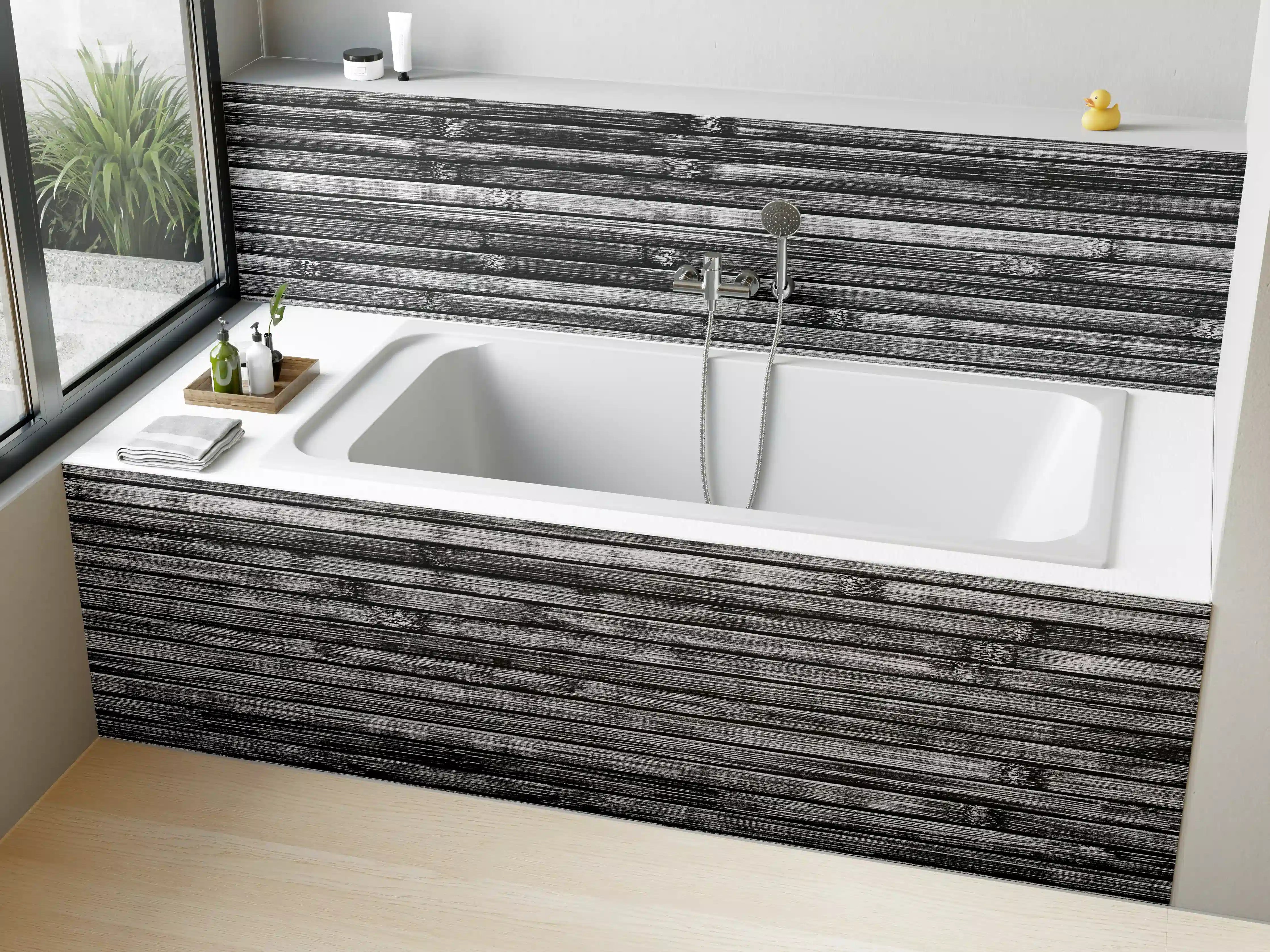 Badewannen-Rückwand - Breite schwarze und weiße hölzerne Hintergrund