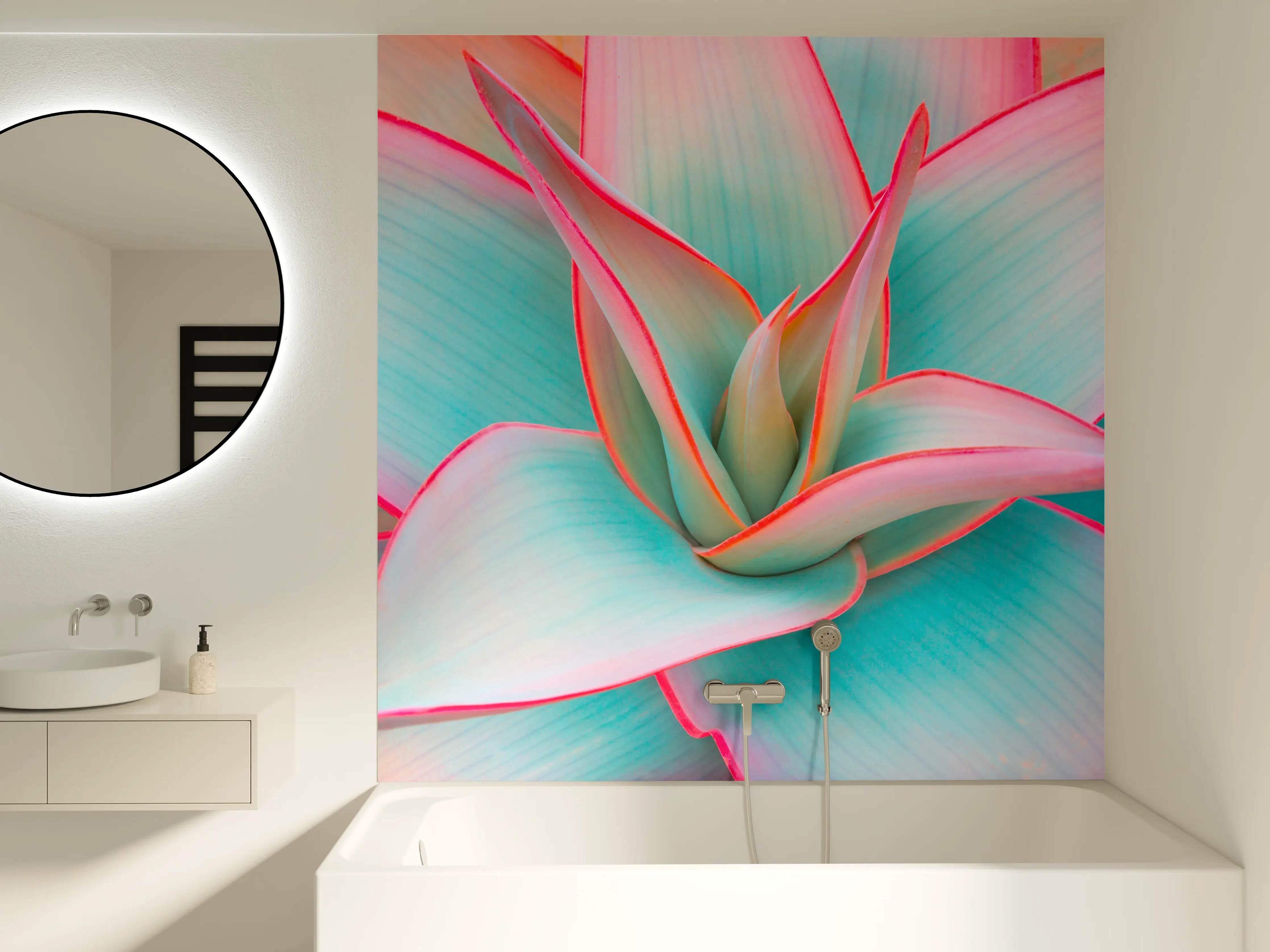 Badewannen-Rückwand - Bunte Aloe Vera Pflanze in Nahaufnahme