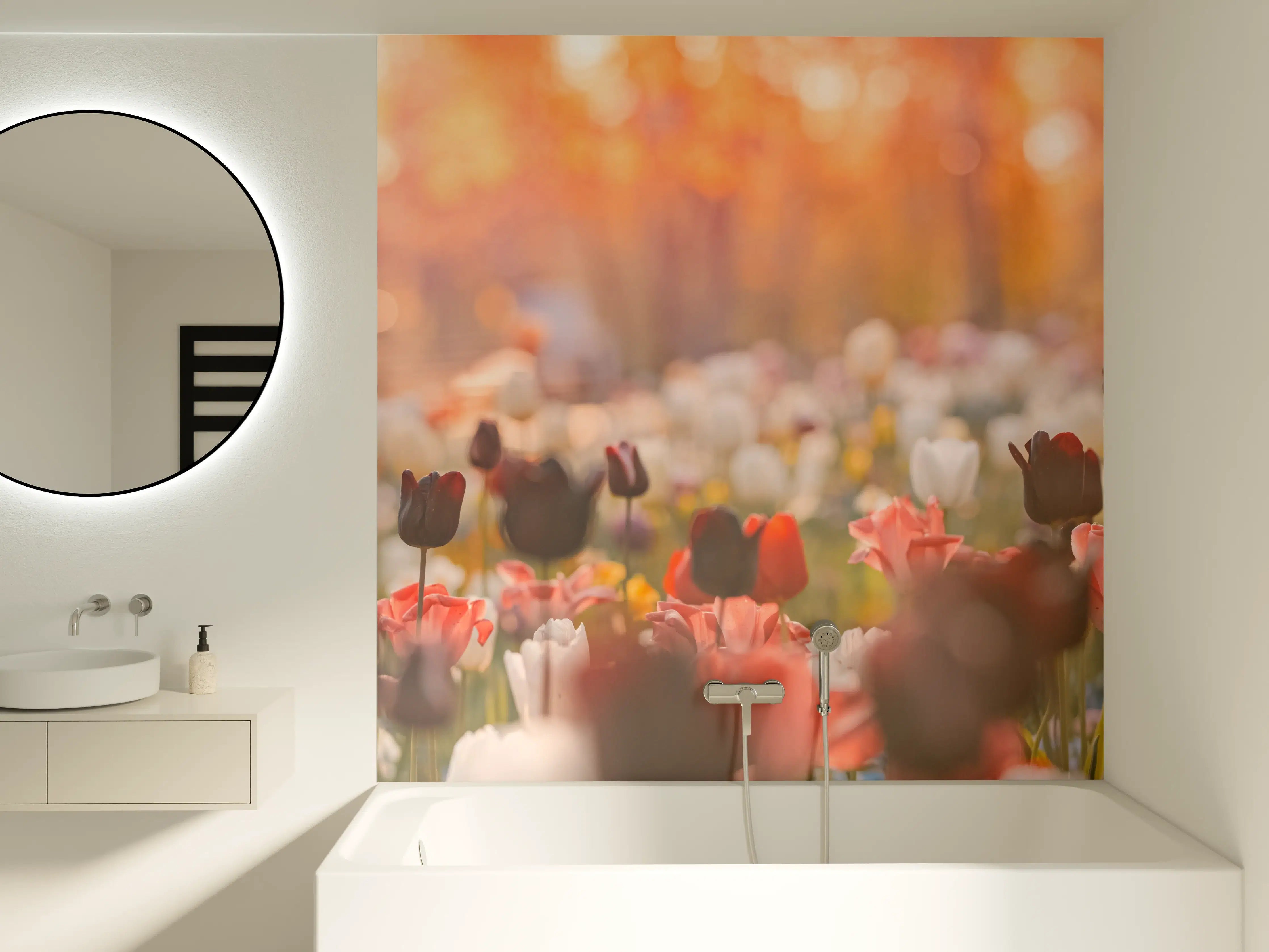 Badewannen-Rückwand - Bunte Blumenwiese mit Tulpen