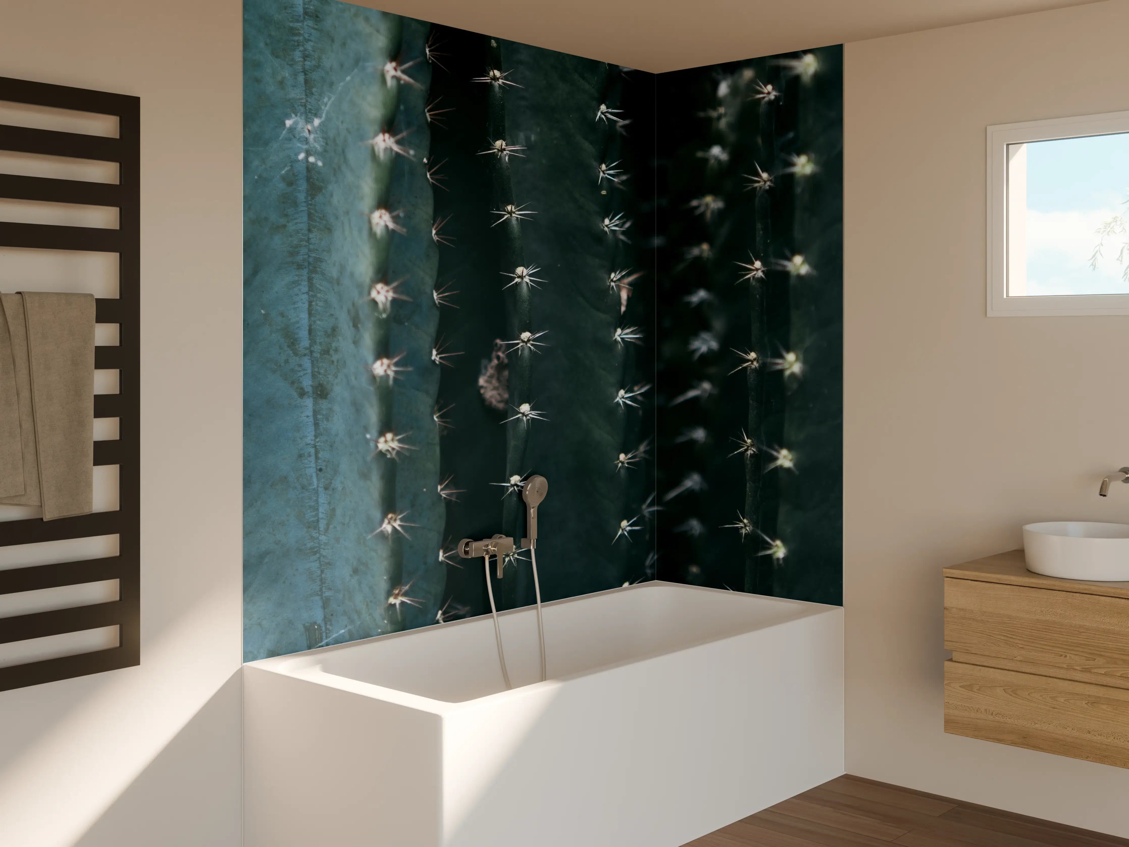 Badewannen-Rückwand - Dunkle Kaktusstämme in Nahaufnahme