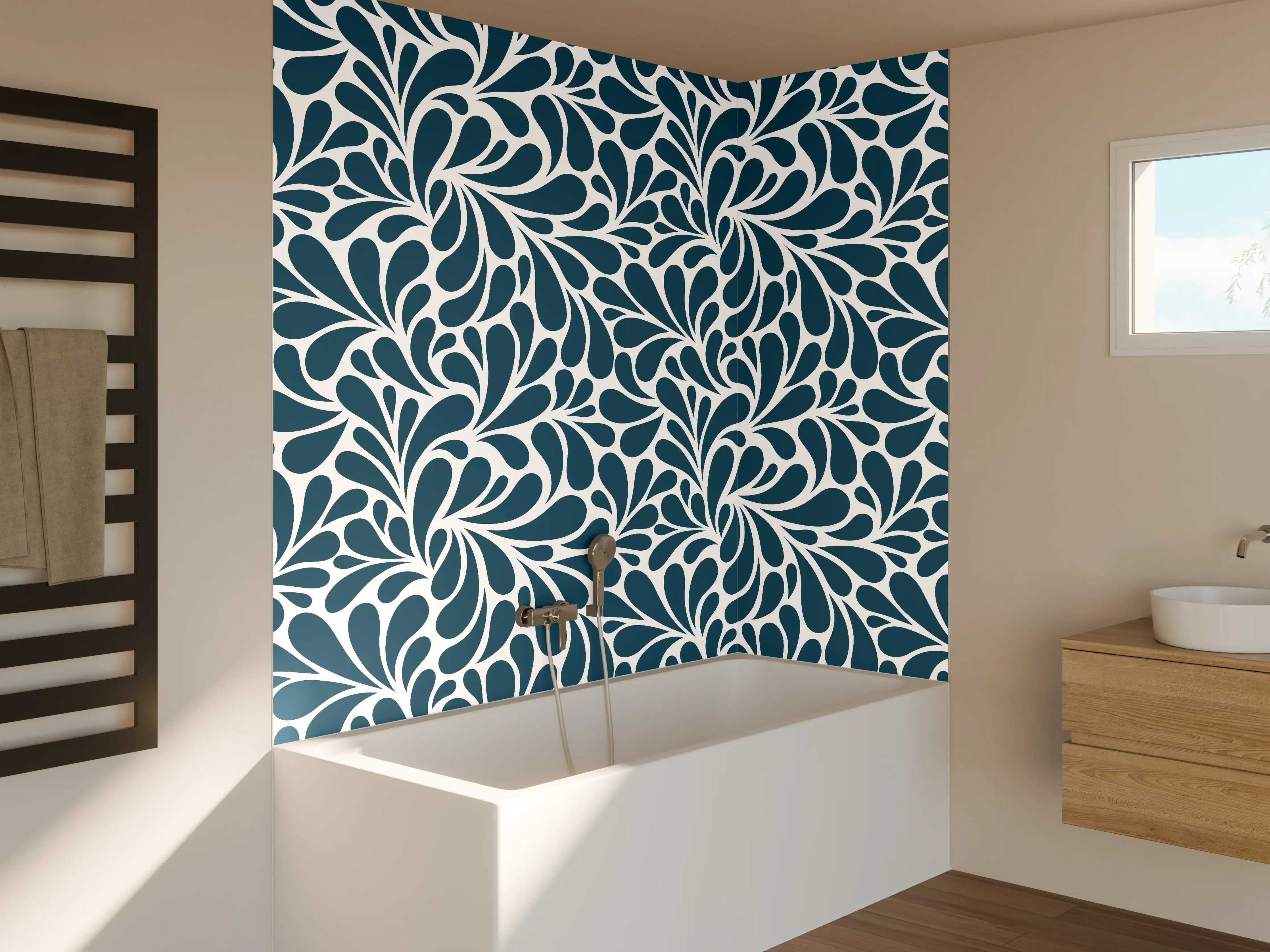 Badewannen-Rückwand - Dunkle blaue und weiße Musterdarstellung