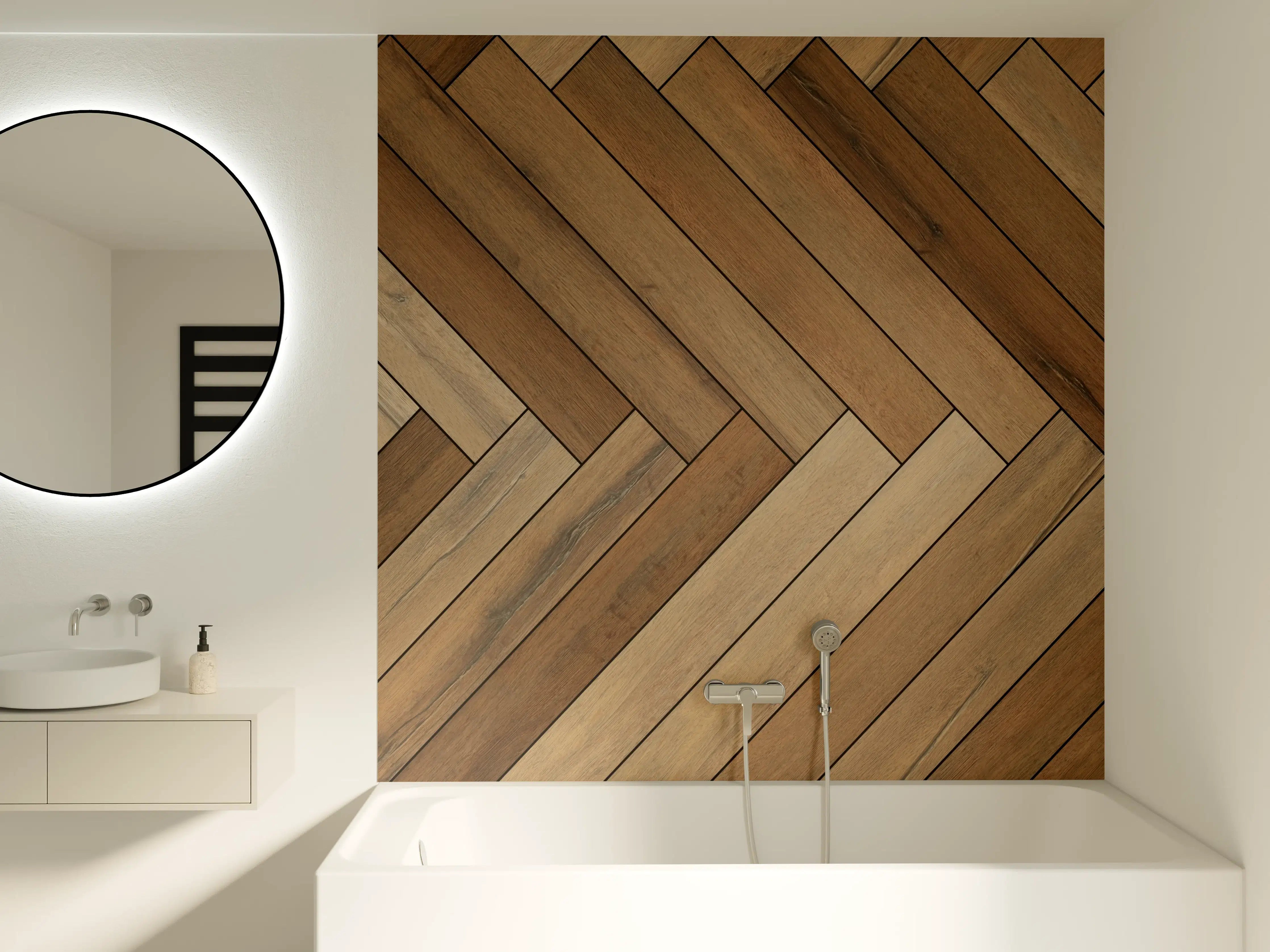 Badewannen-Rückwand - Elegante Holzlamellen in warmen Brauntönen