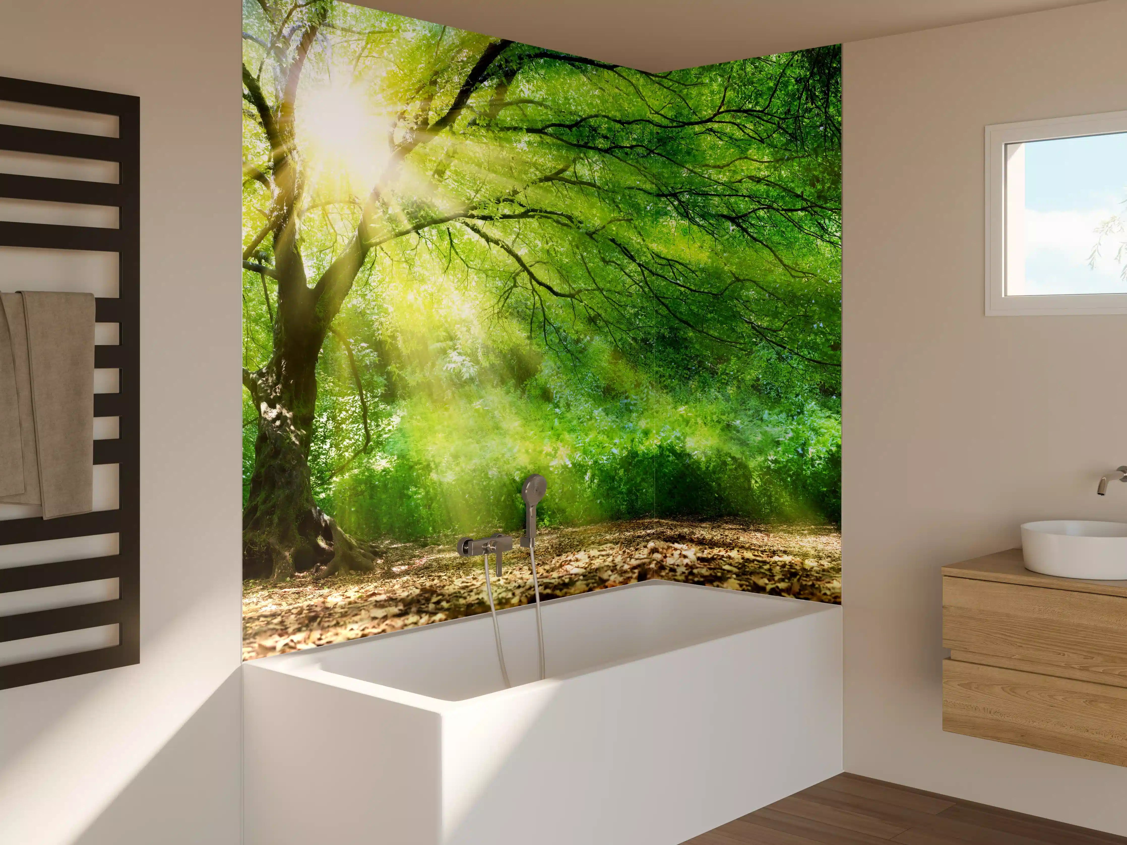 Badewannen-Rückwand - Energiegeladener Wald