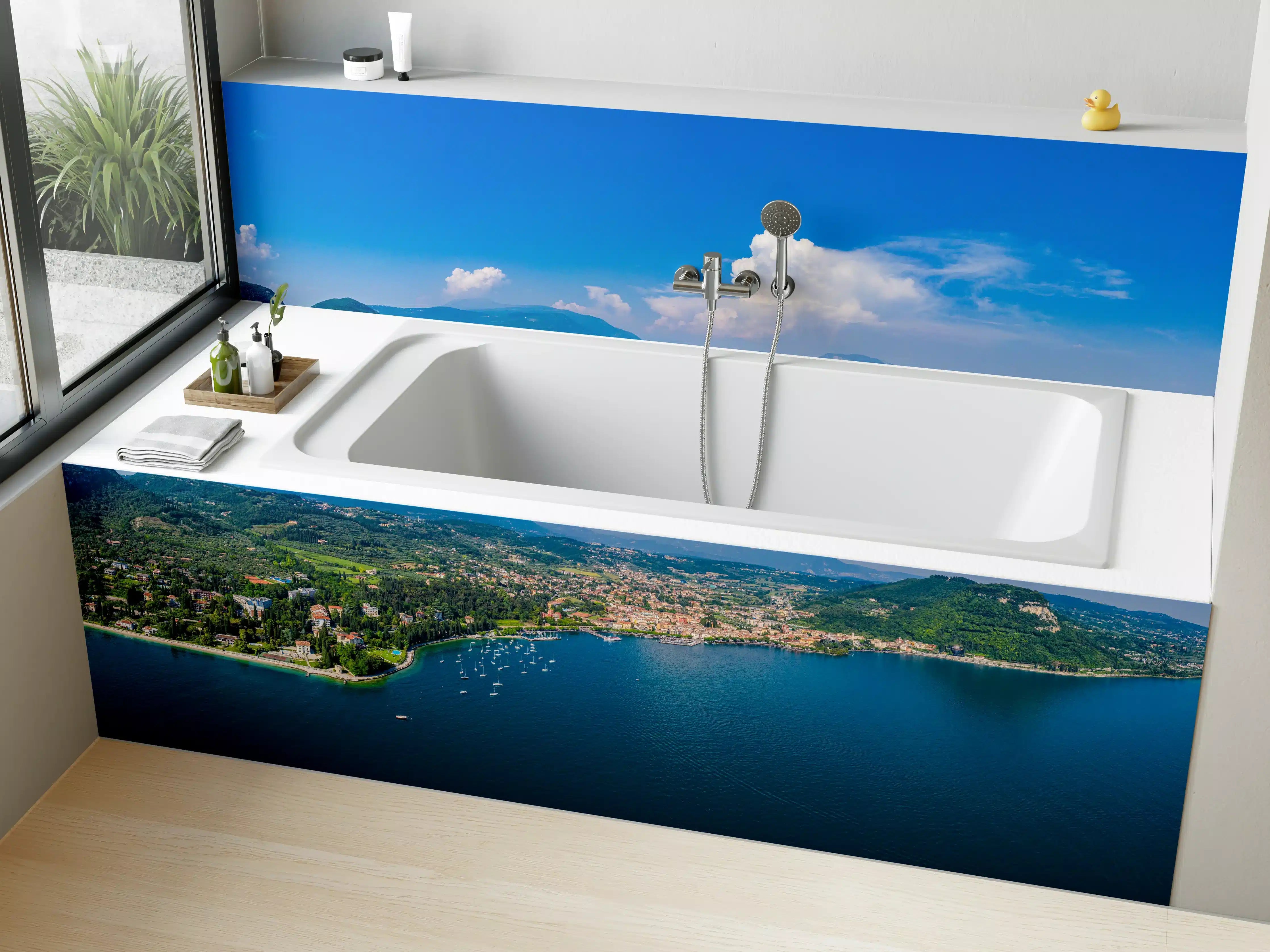Badewannen-Rückwand - Gardasee Panorama Blau-Grün