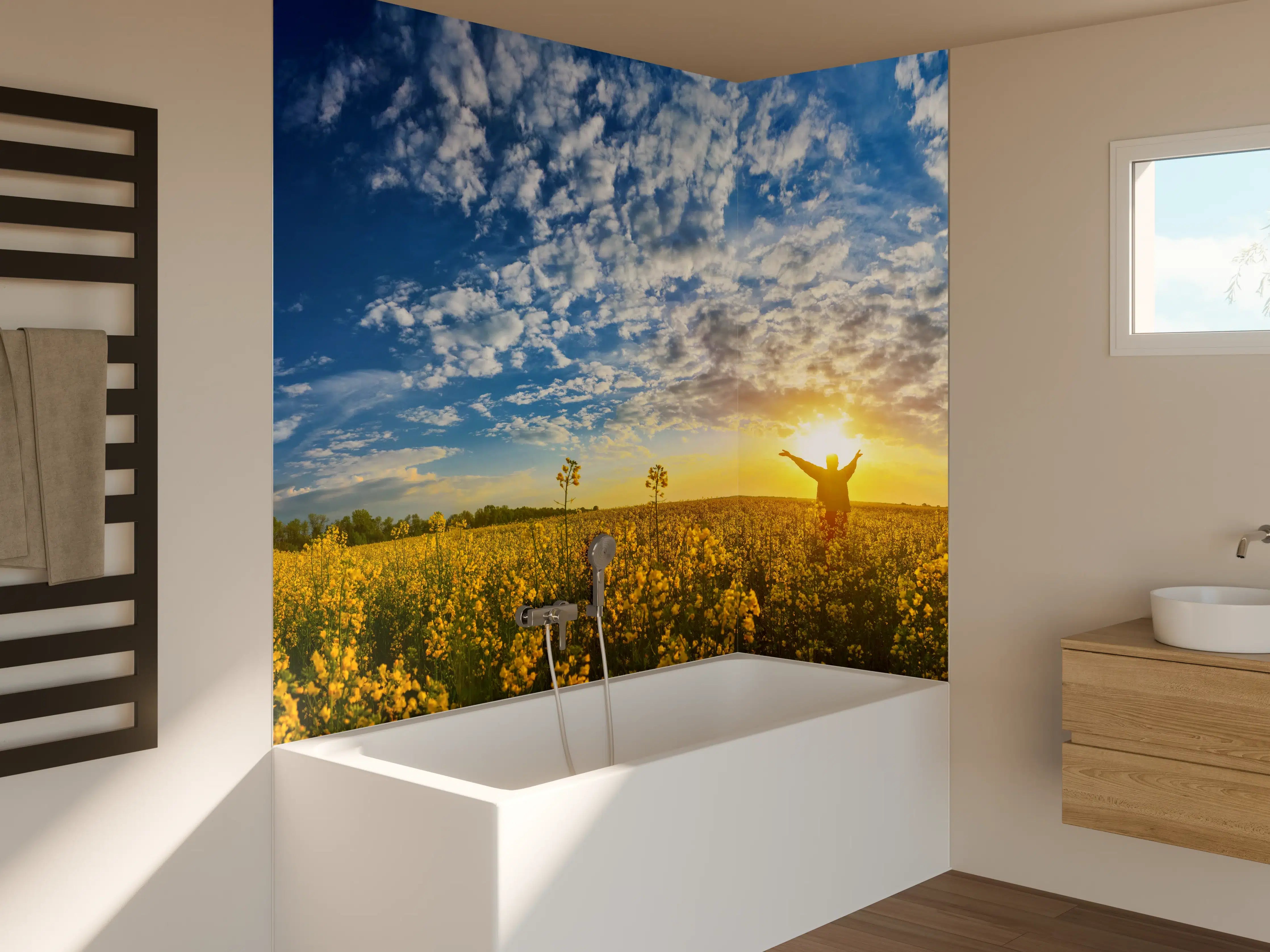 Badewannen-Rückwand - Gelbliches Blumenfeld am Morgen