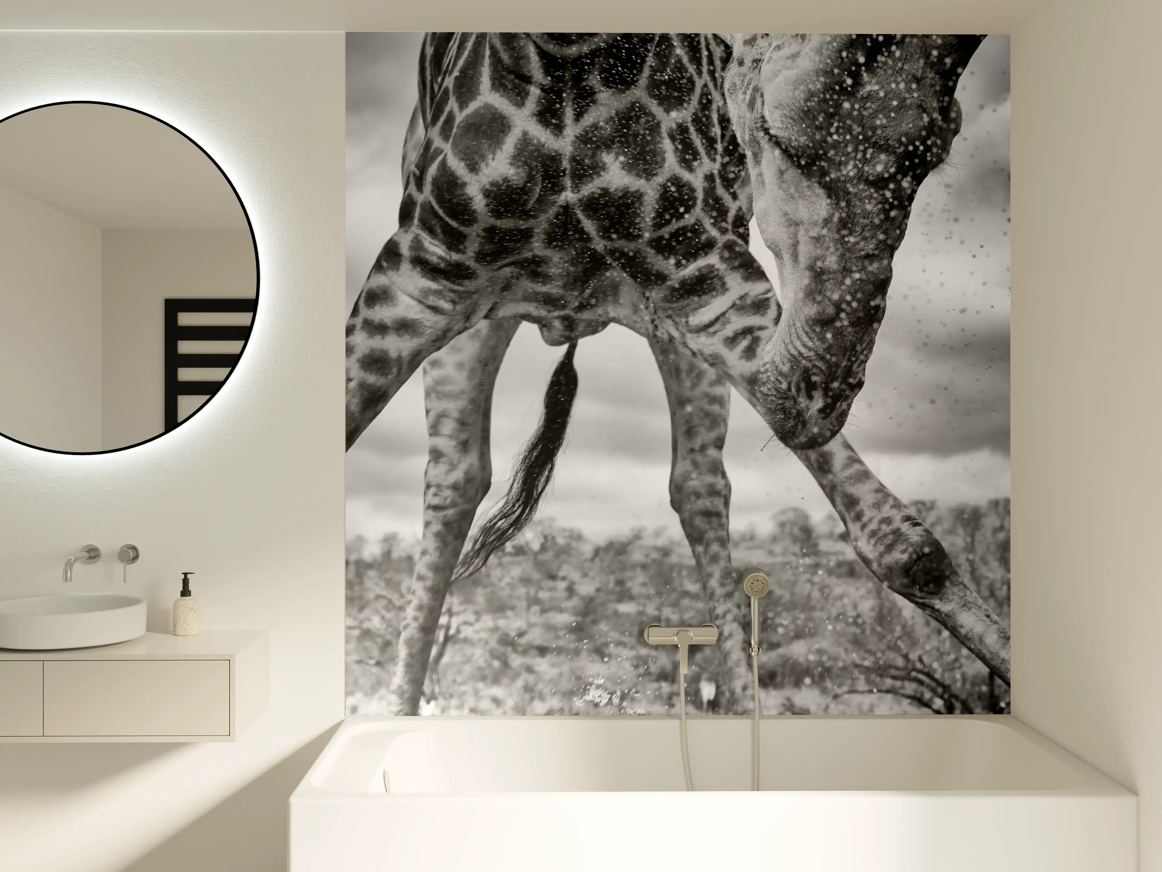 Badewannen-Rückwand - Giraffe Schwarz-Weiß Splish