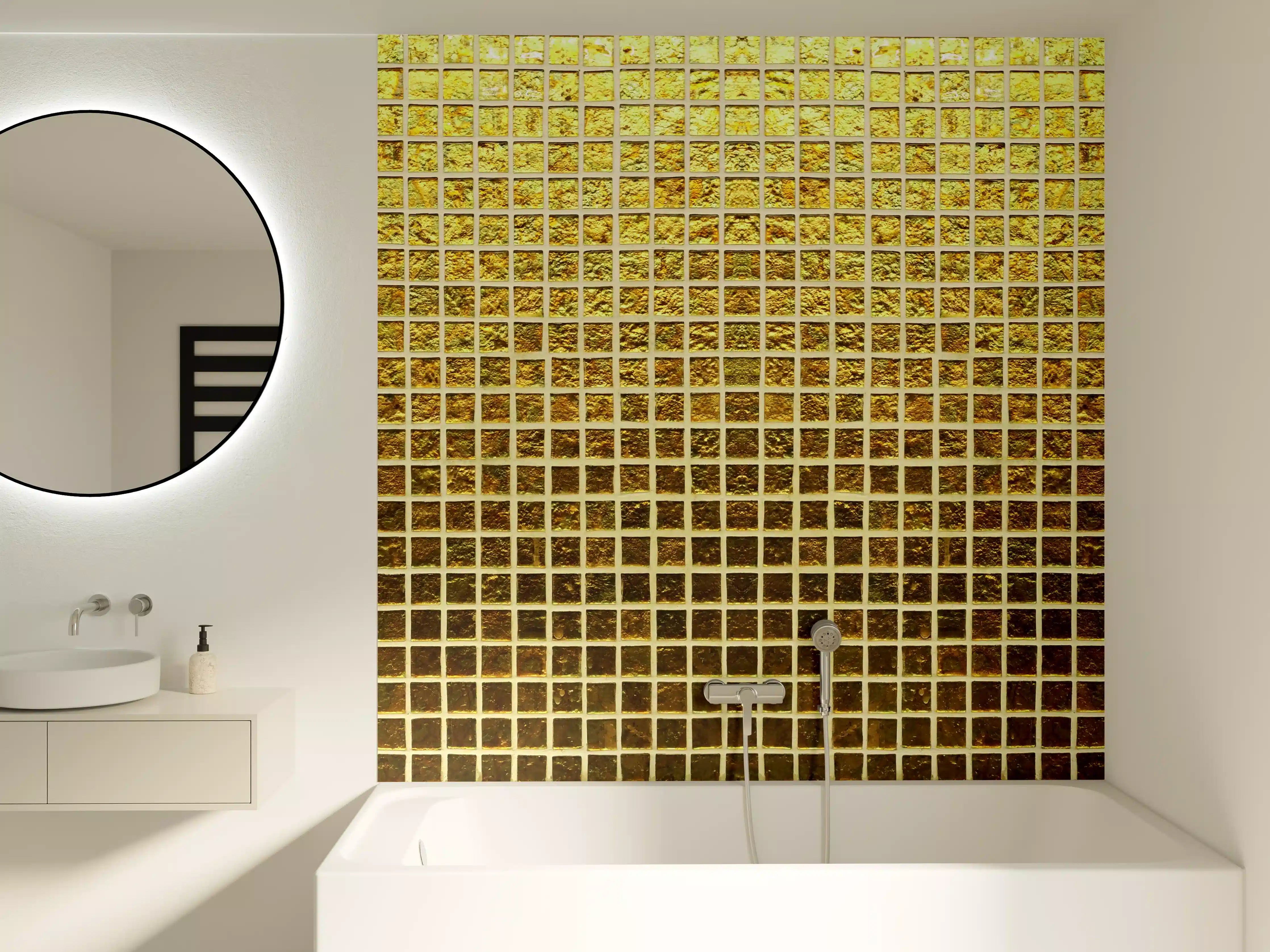 Badewannen-Rückwand - Goldene Mosaik-Textur mit warmen Tönen