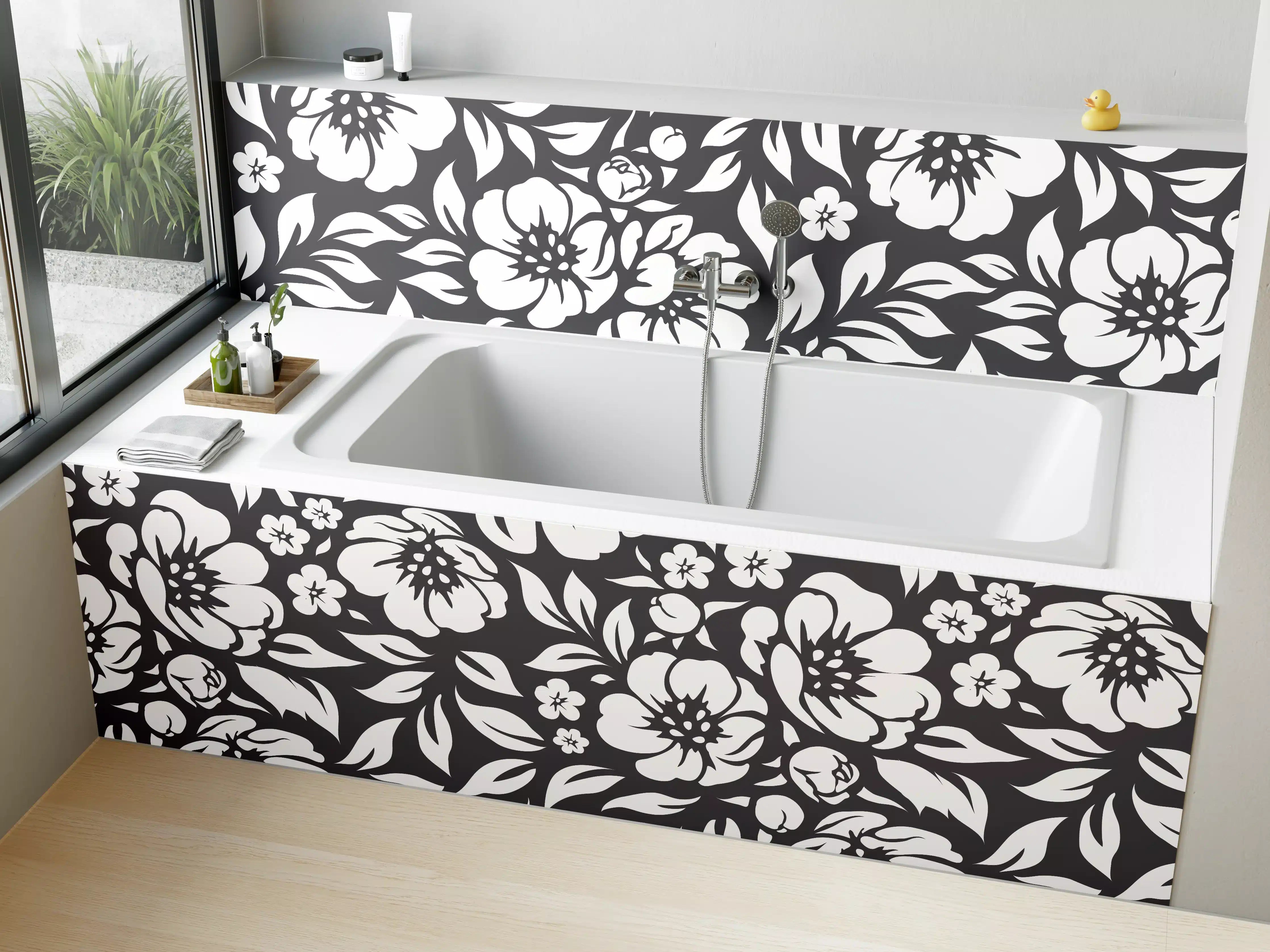 Badewannen-Rückwand - Graue Blumenmuster in Schwarzweiß