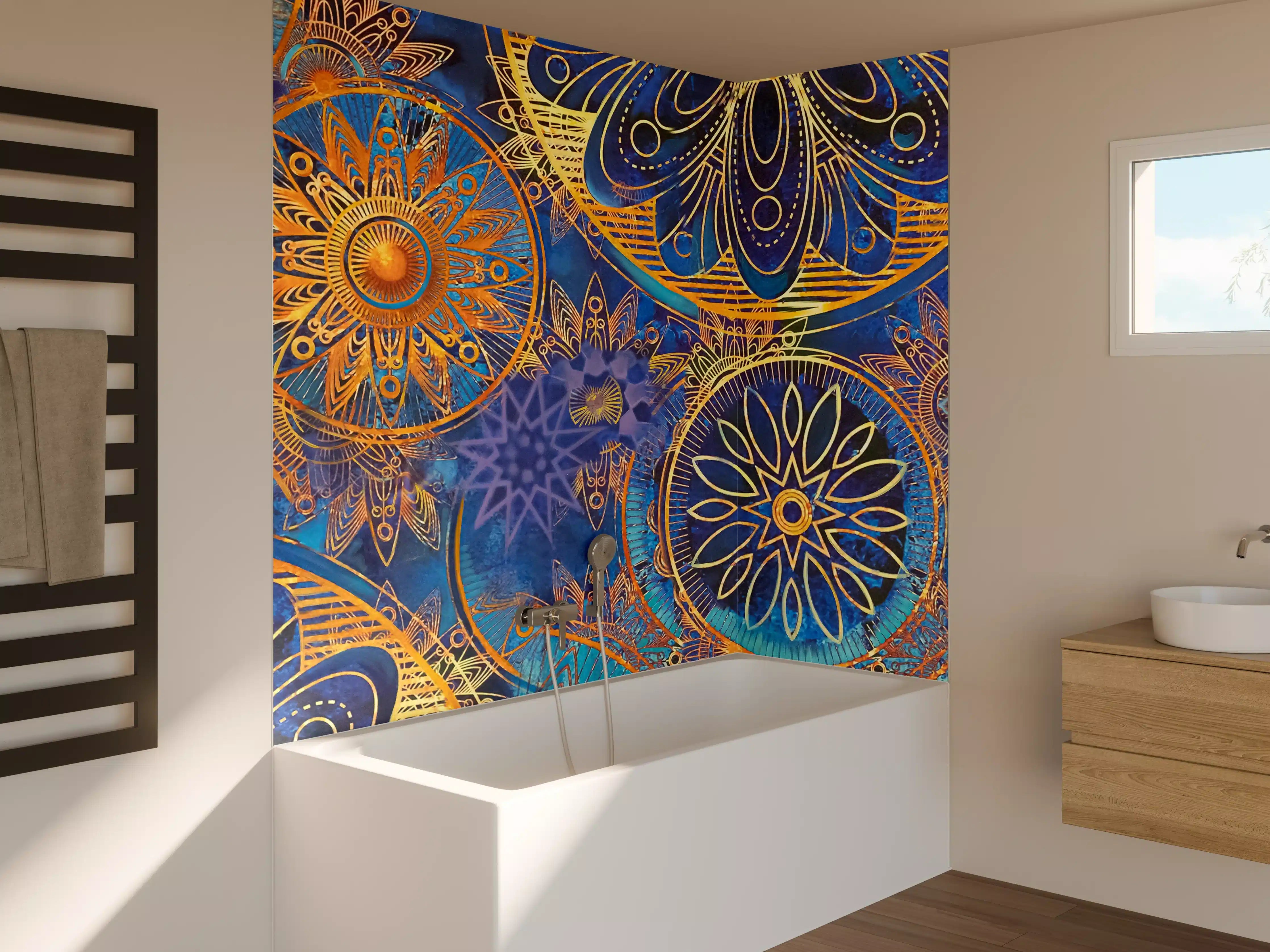 Badewannen-Rückwand - Graue Mandala-Kunst mit Golddetails