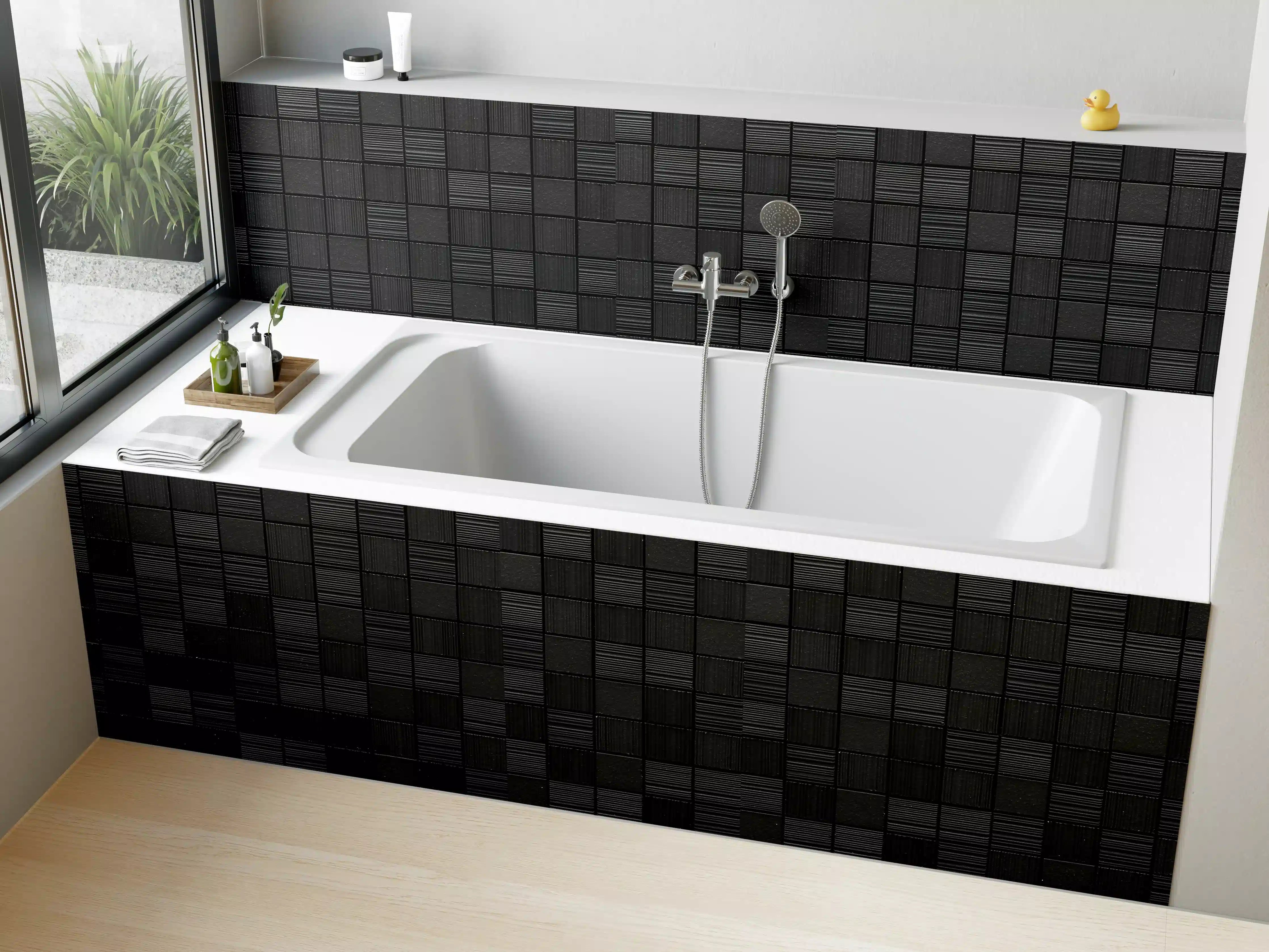 Badewannen-Rückwand - Graue Mosaikfliese mit weißen Akzenten