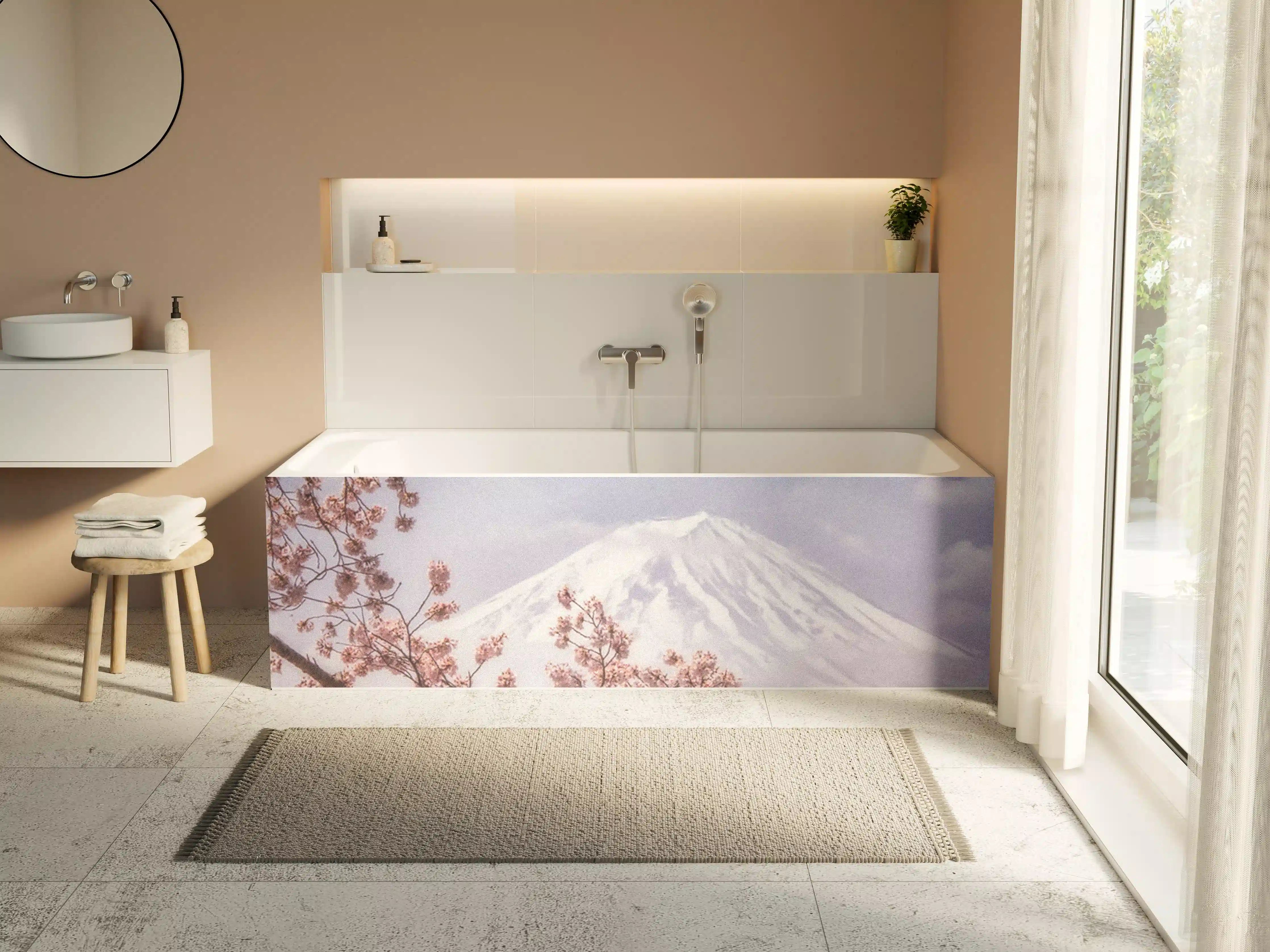 Badewannen-Rückwand - Großer Berg hinter Kirchblüten - Japan