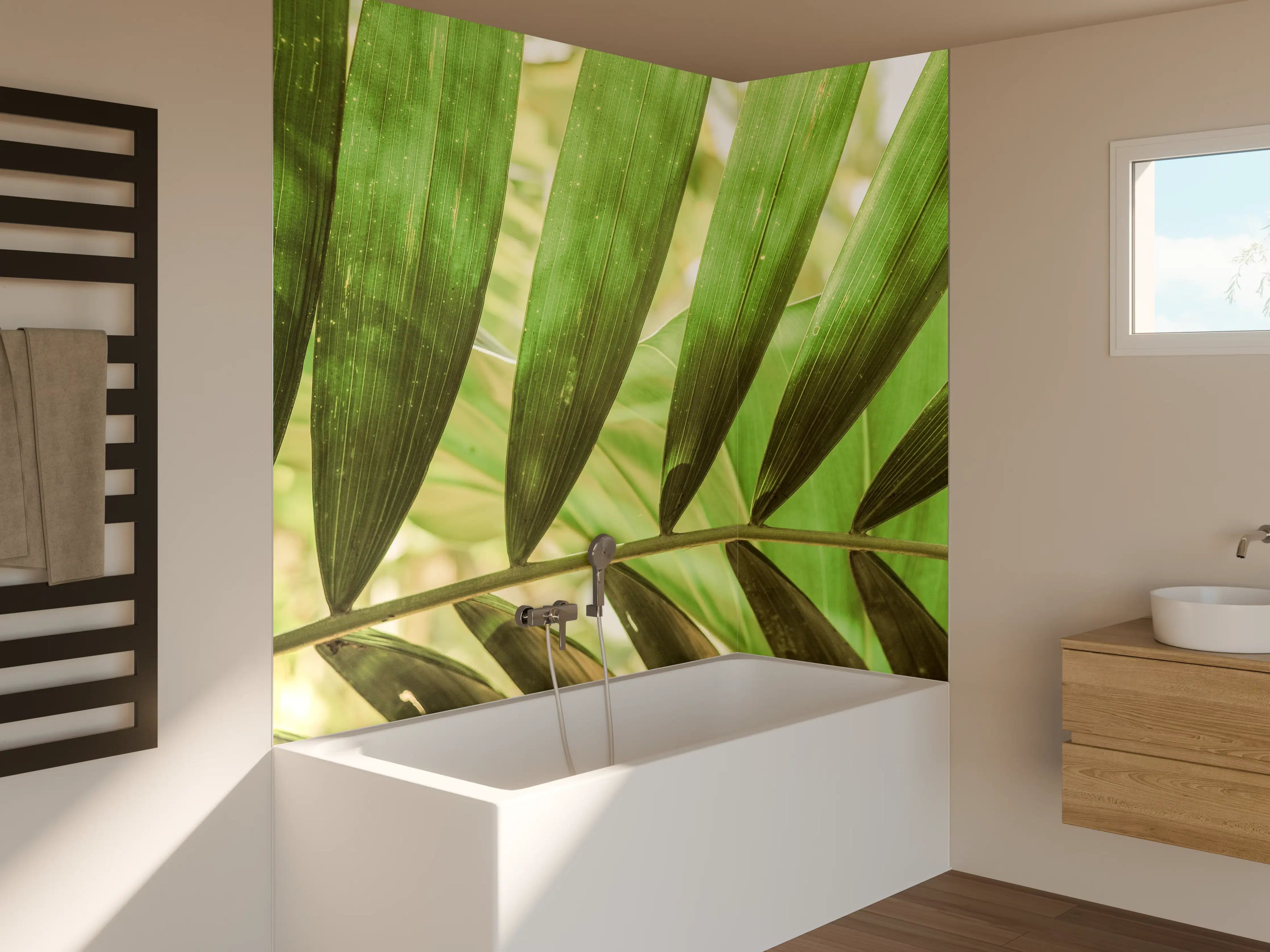 Badewannen-Rückwand - Grüne Palmenblätter im Sonnenlicht