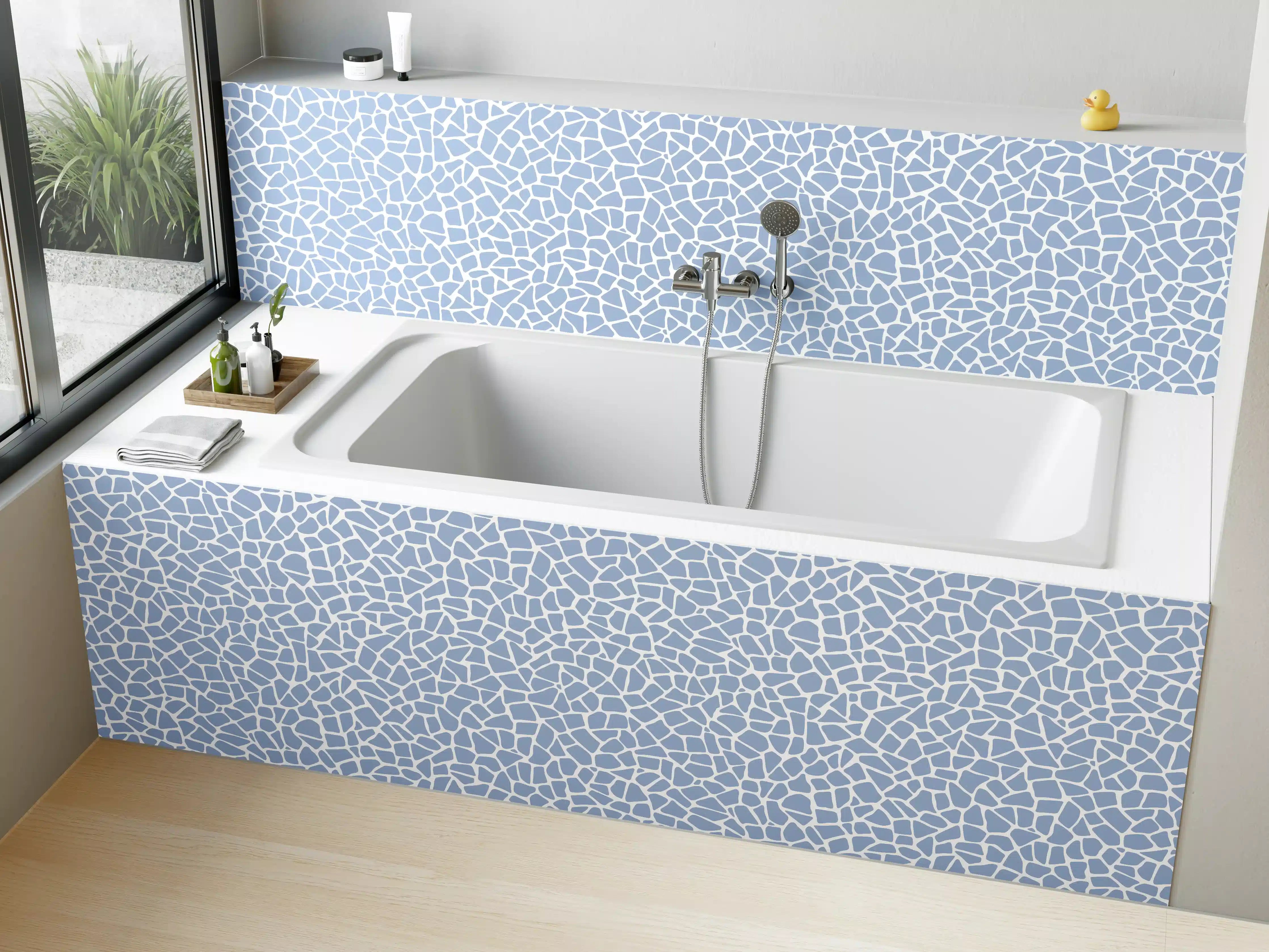 Badewannen-Rückwand - Helles Mosaik in Blau und Weiß