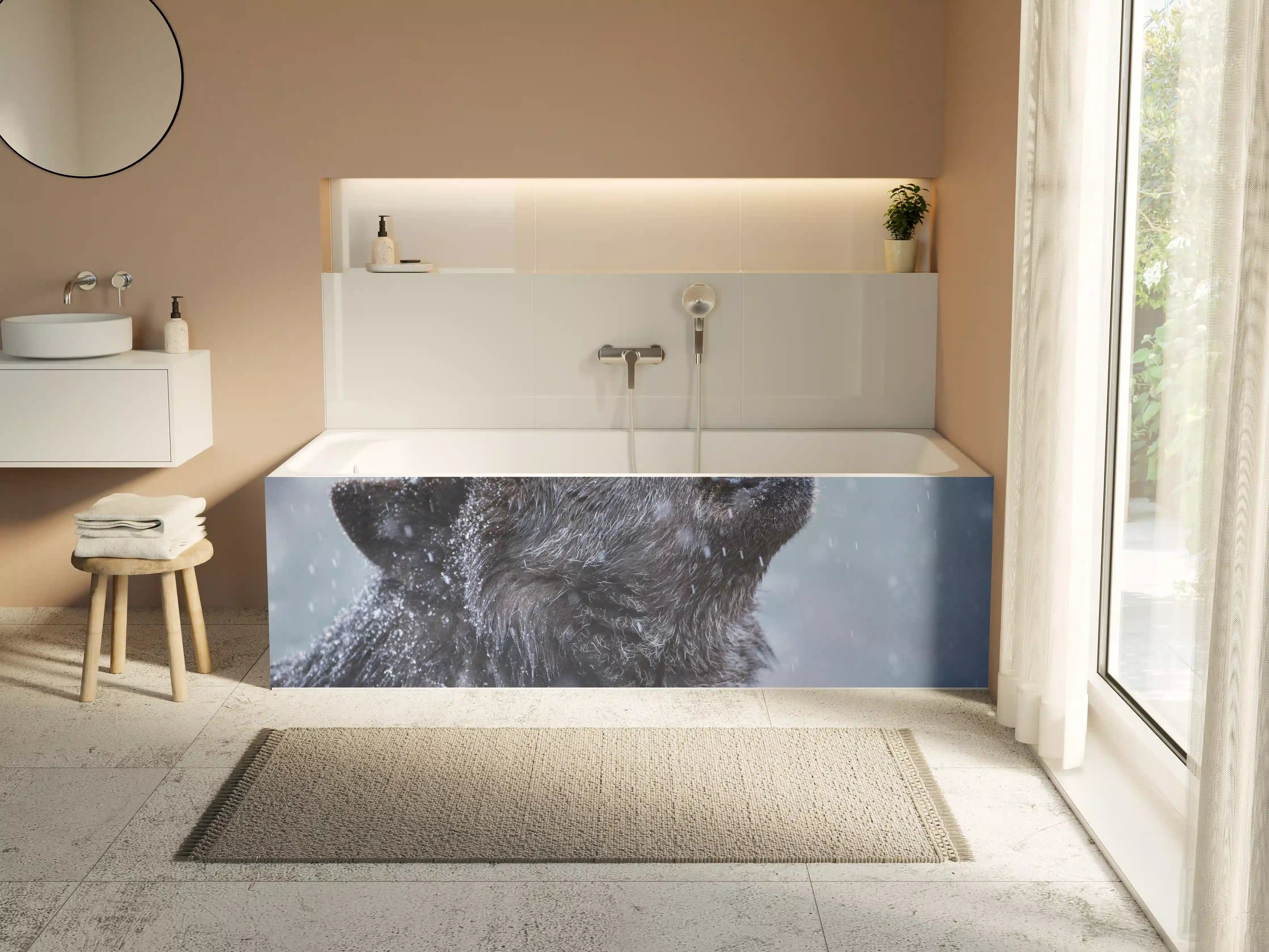Badewannen-Rückwand - Heulender Wolf im Winter