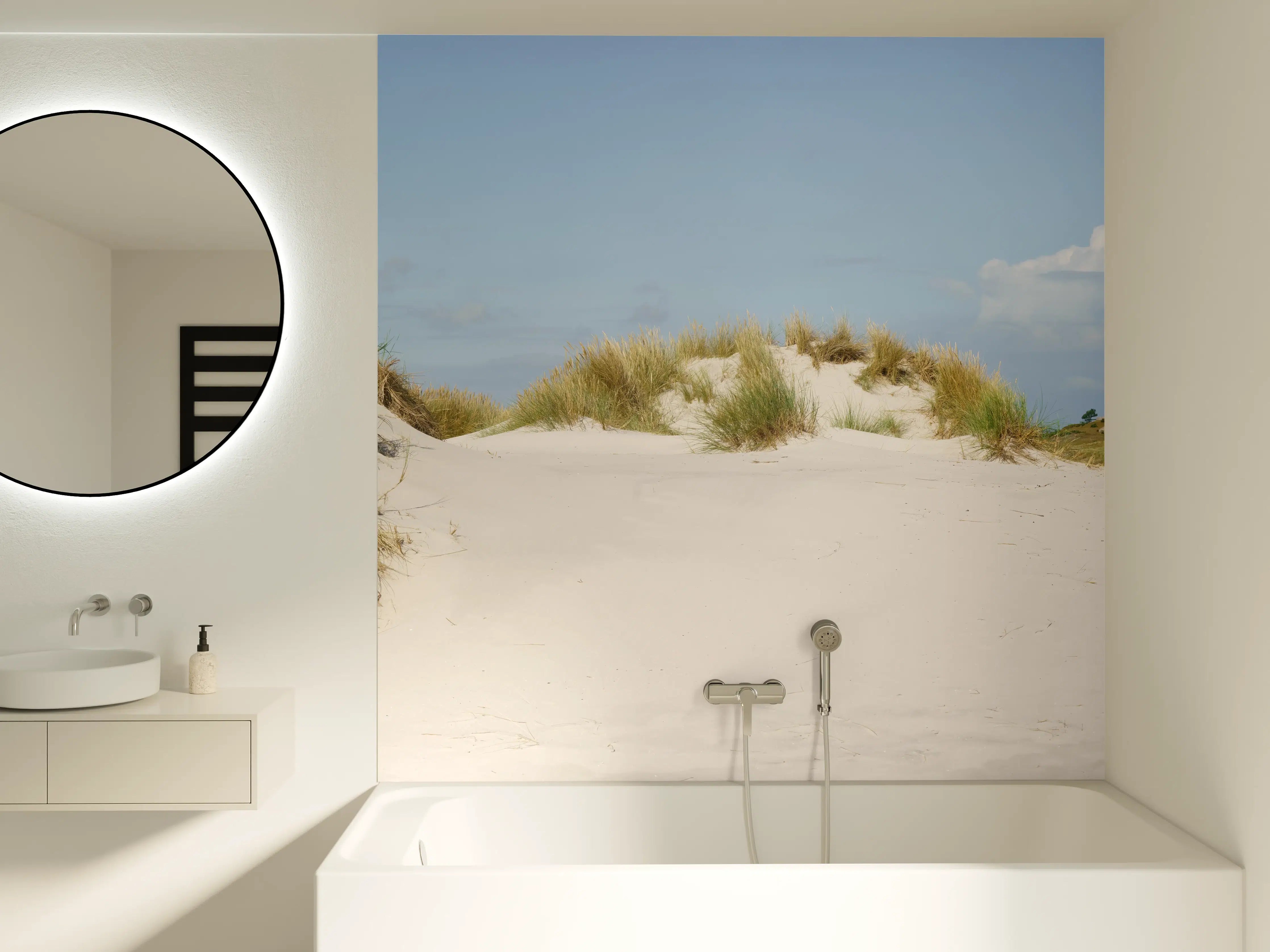 Badewannen-Rückwand - Idyllische Strandlandschaft mit Leuchtturm