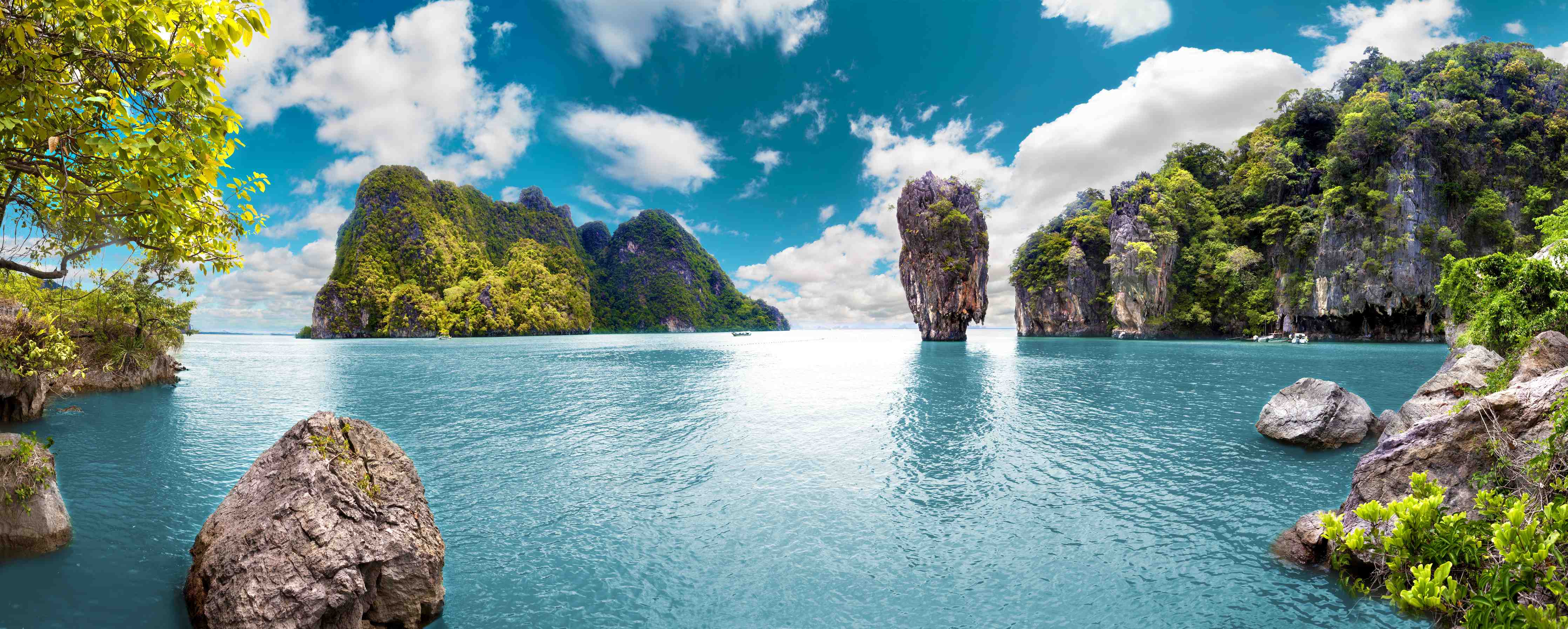 Badewannen-Rückwand-Insellandschaft in Thailand