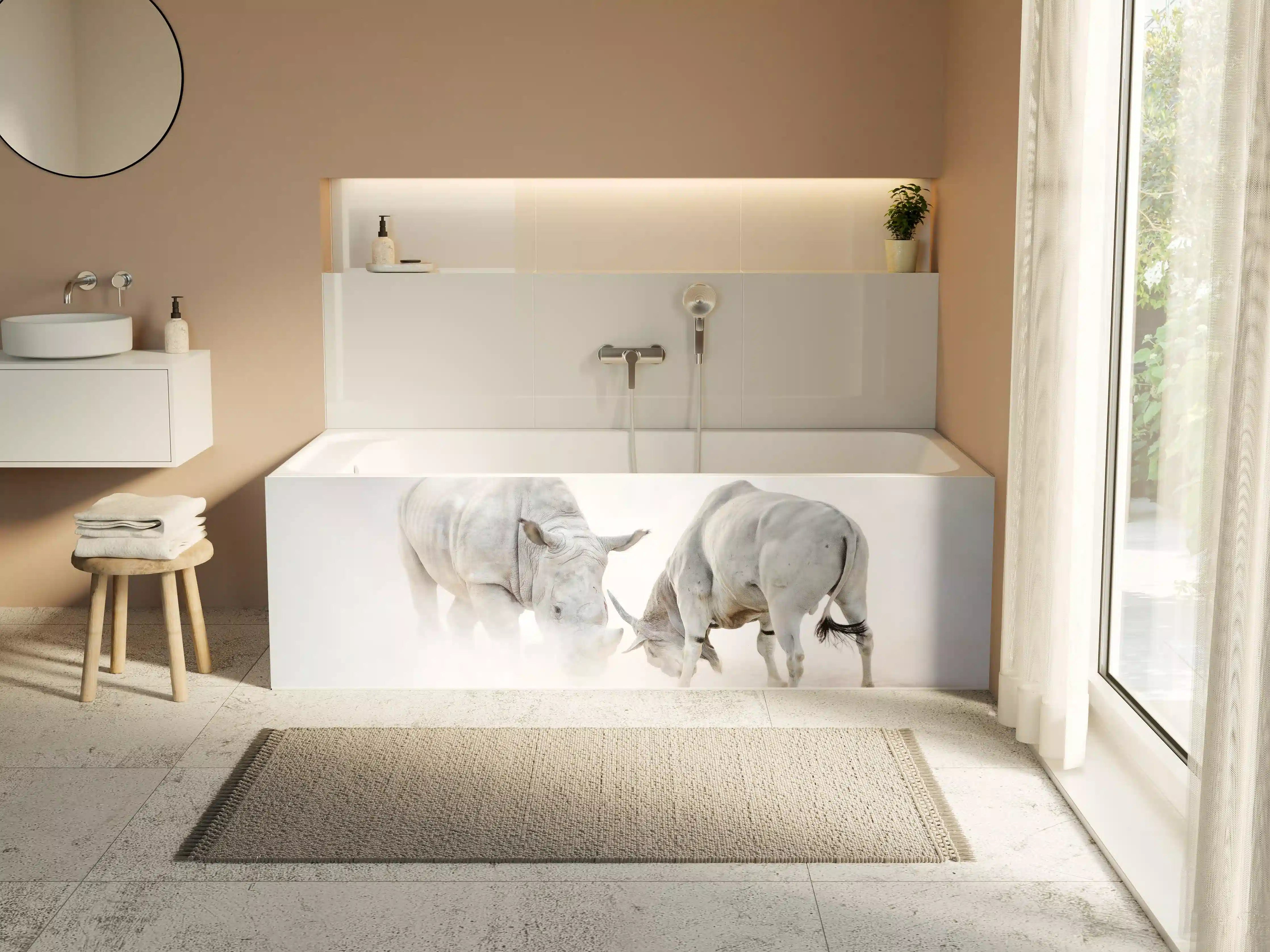 Badewannen-Rückwand - Kampf zwischen Nashorn und Oryx