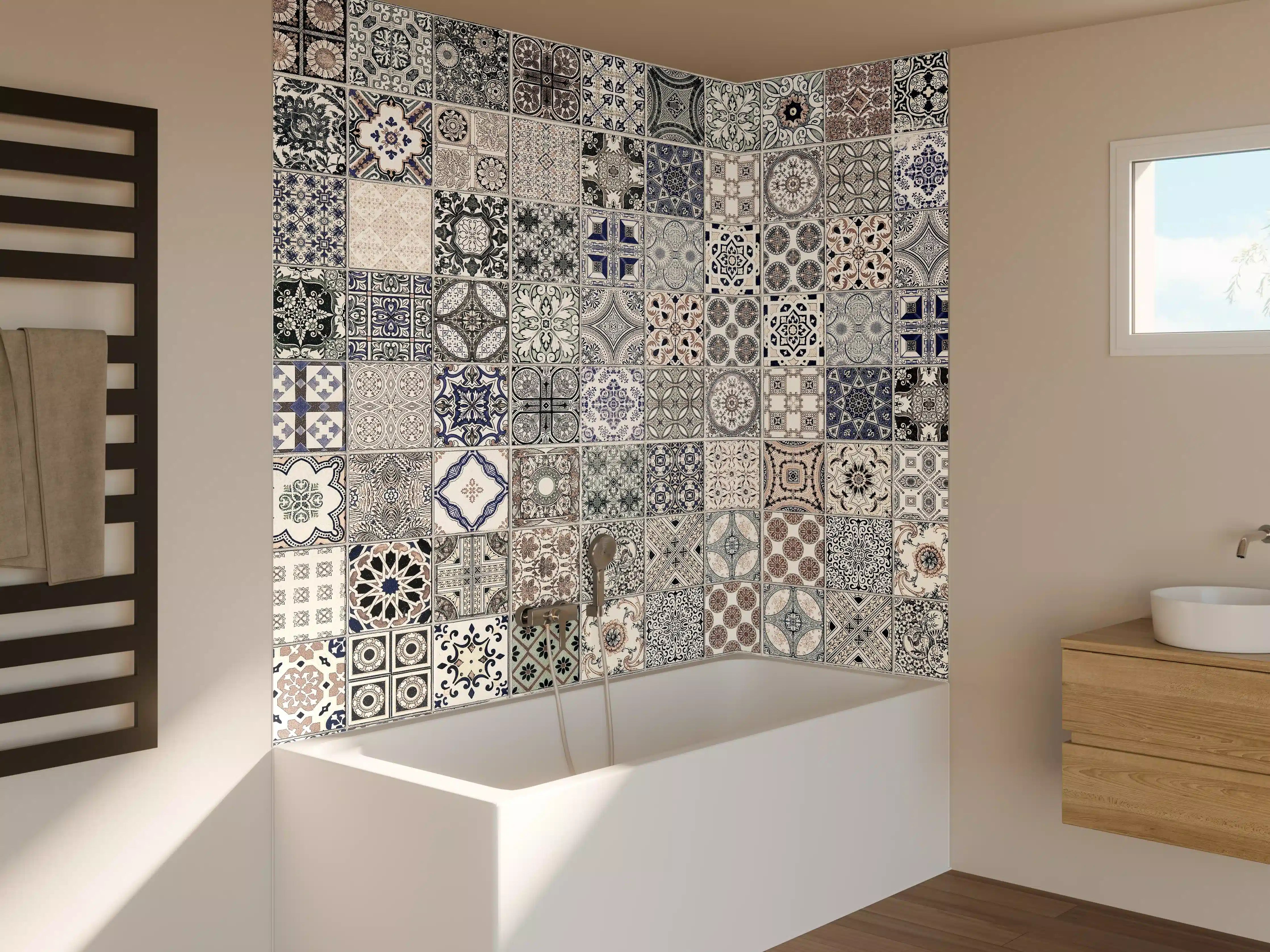 Badewannen-Rückwand - Keramik-Patchwork im arabischen Stil