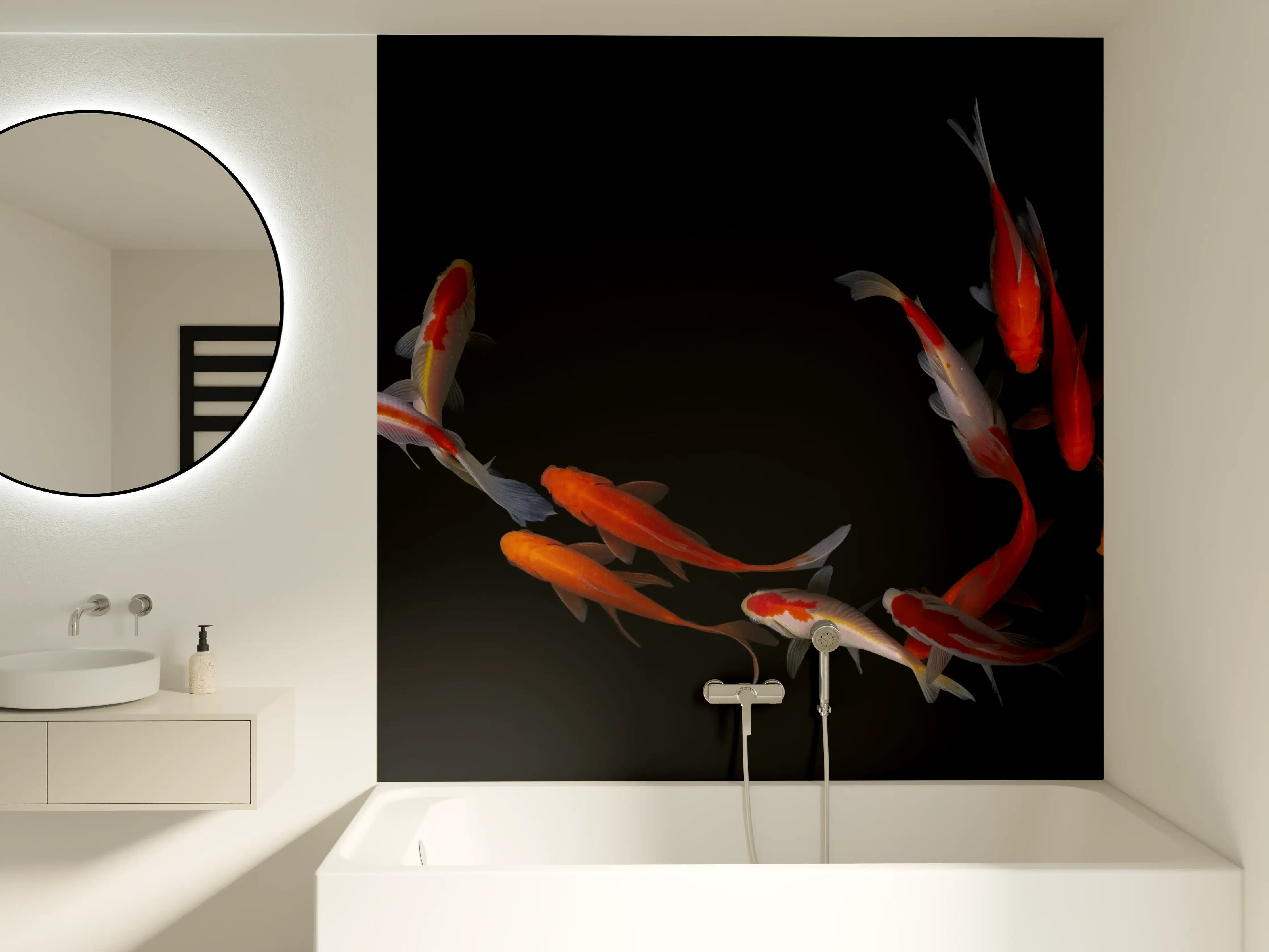 Badewannen-Rückwand - Koi Fische auf schwarzem Hintergrund