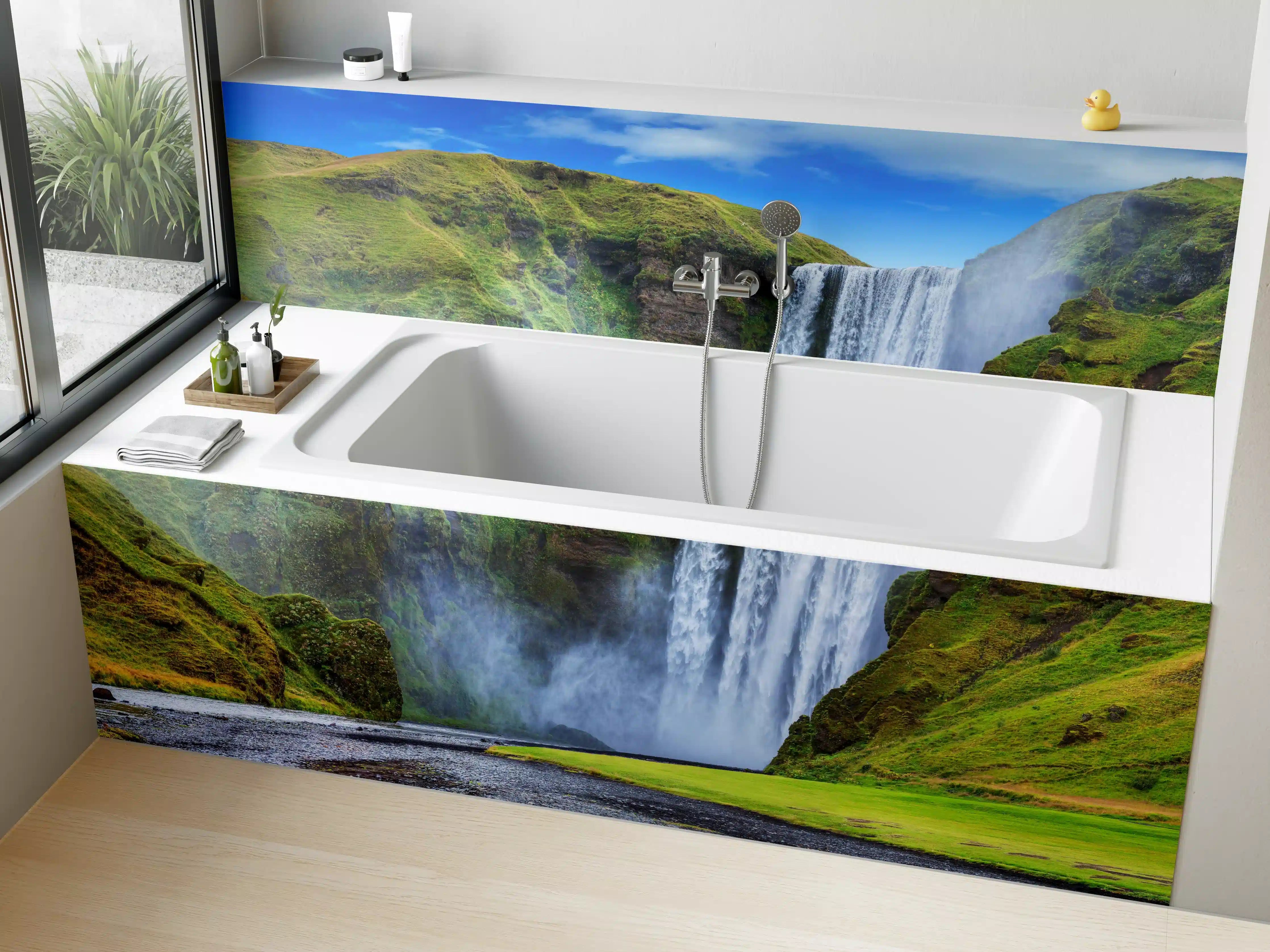 Badewannen-Rückwand - Kraftvoller Wasserfall