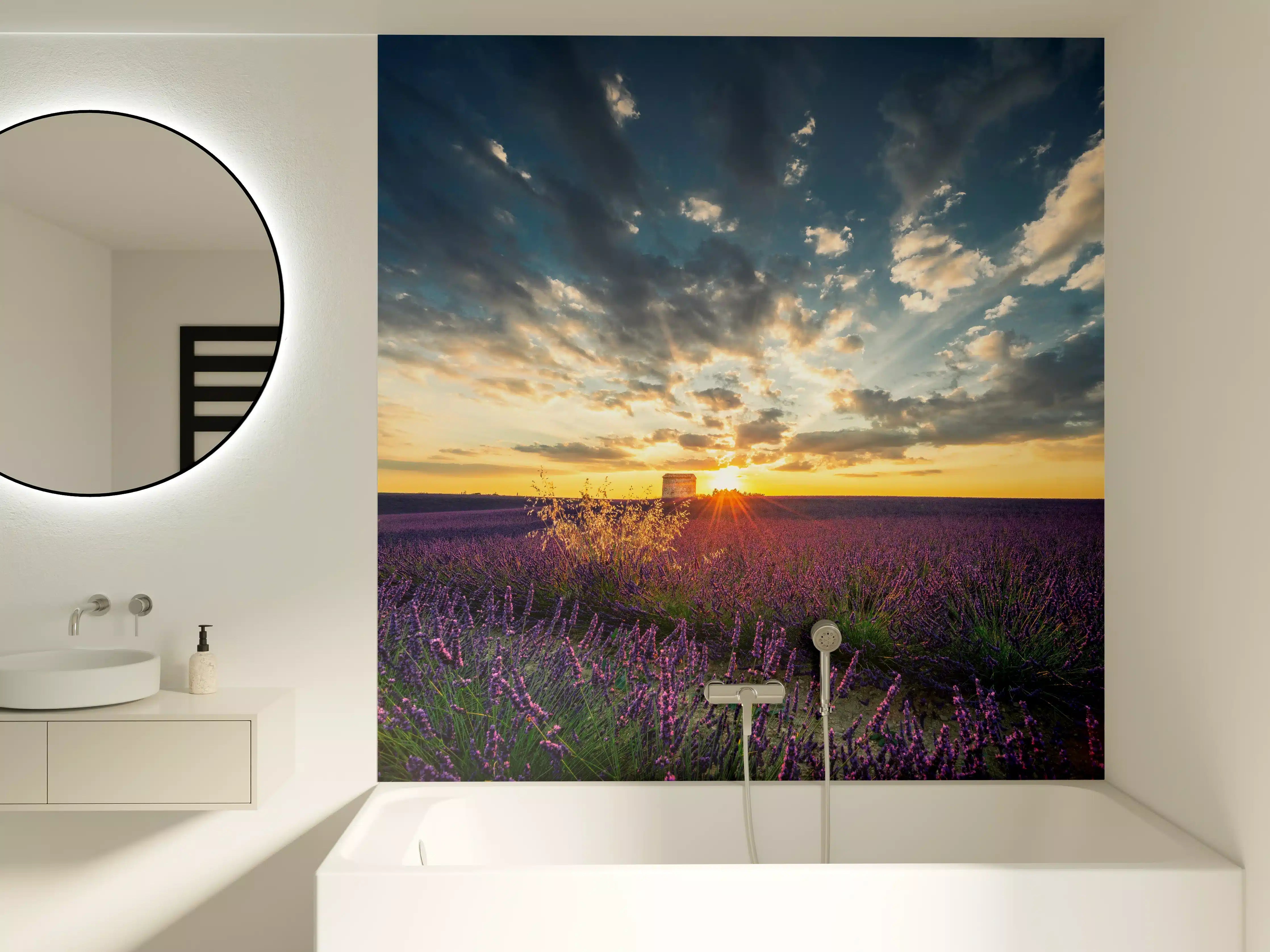 Badewannen-Rückwand - Lavendel Feld im Sommer in der Provence
