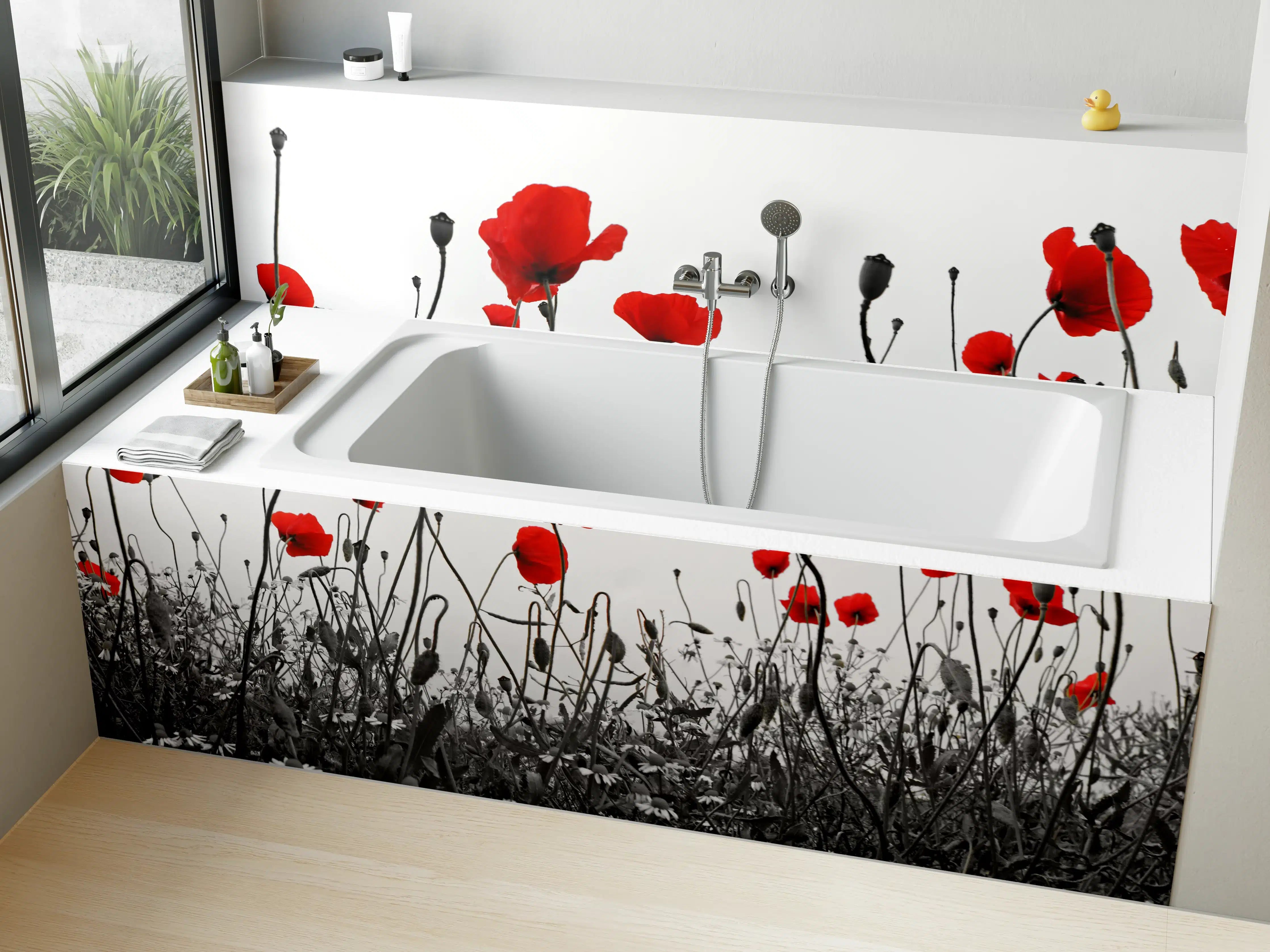 Badewannen-Rückwand - Leuchtend rote Mohnblumen im Schwarz-Weiß-Hintergrund