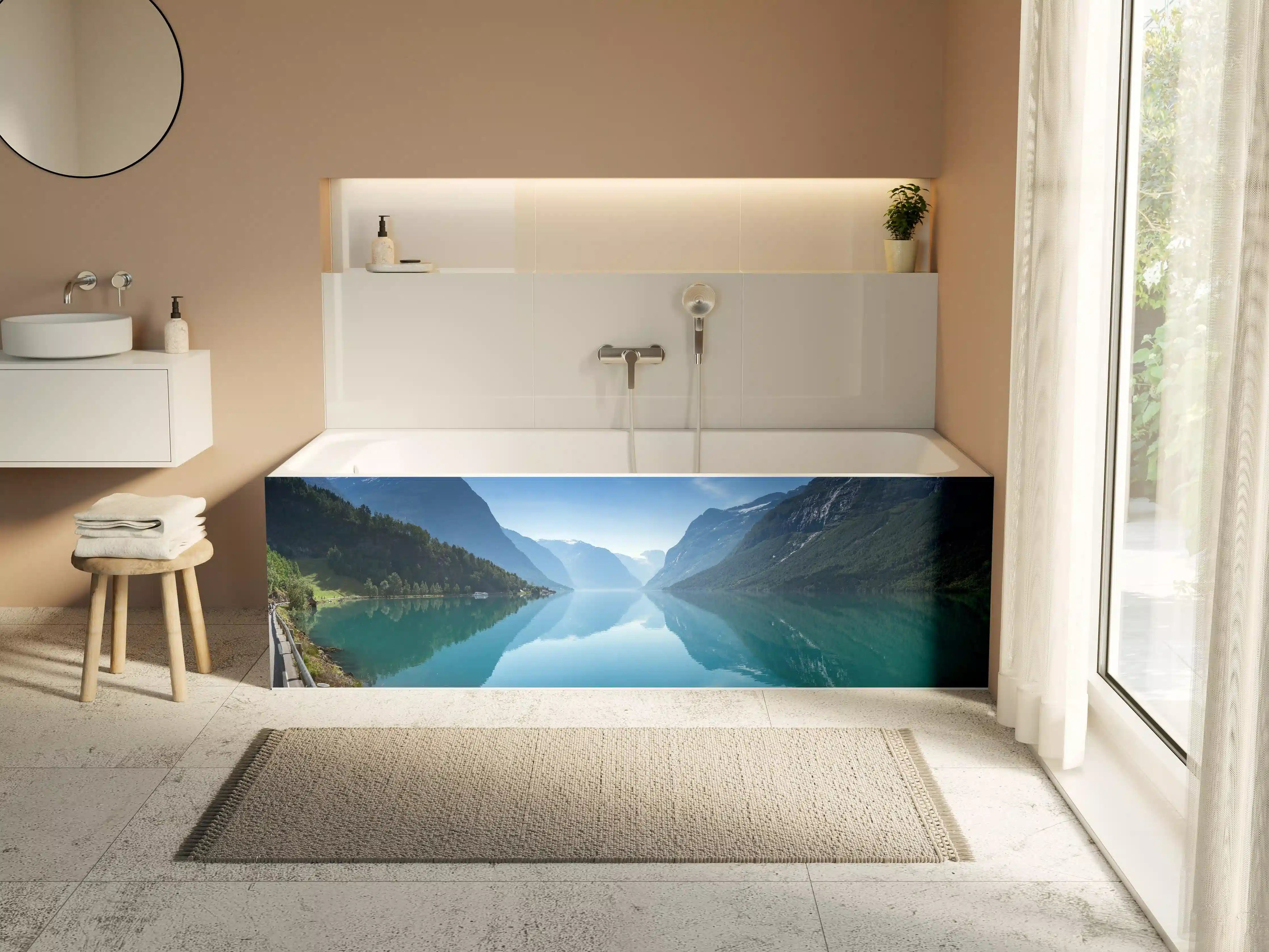 Badewannen-Rückwand - Lovatnet See - Norwegen