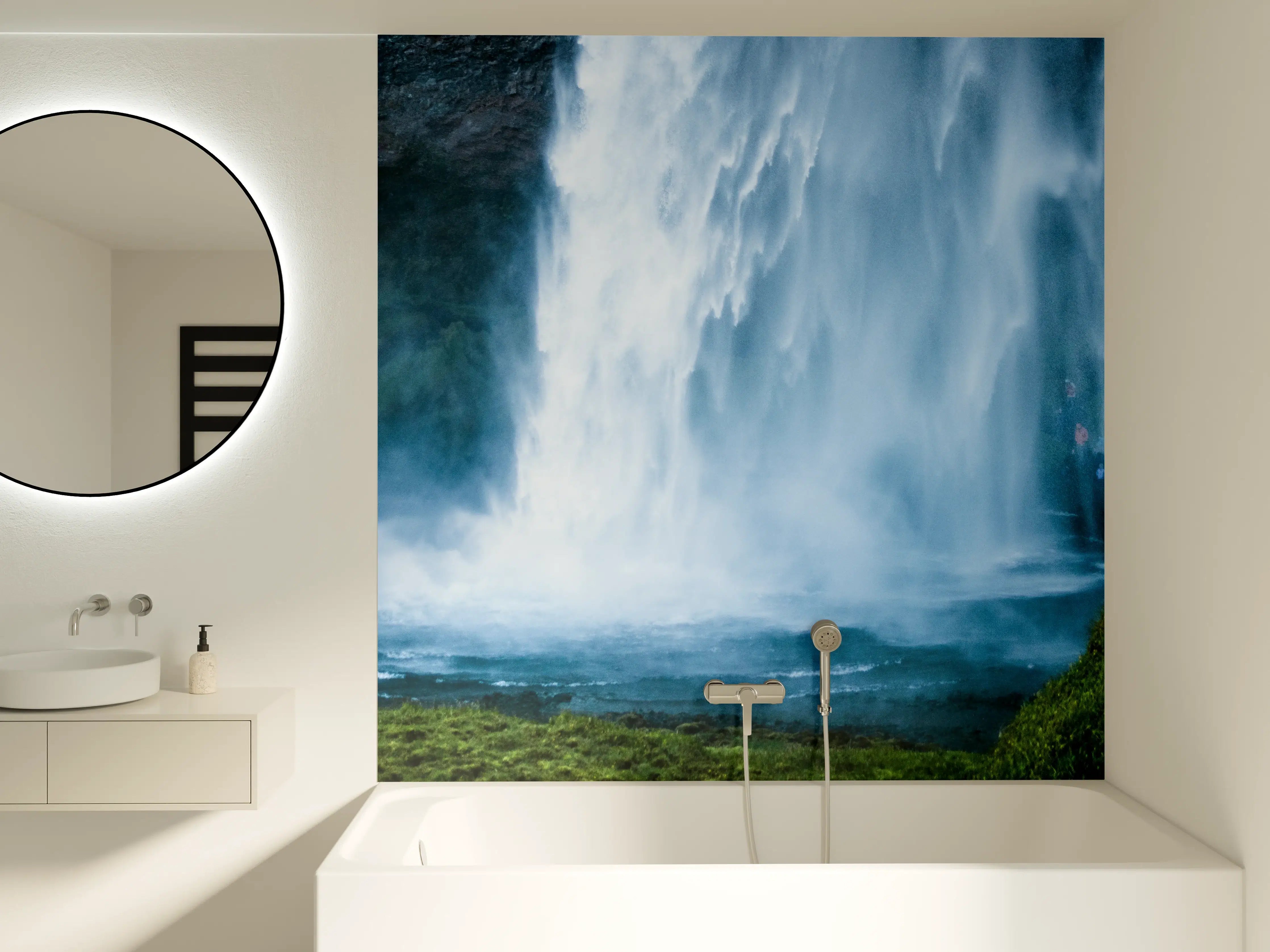 Badewannen-Rückwand - Majestätischer Wasserfall in Island