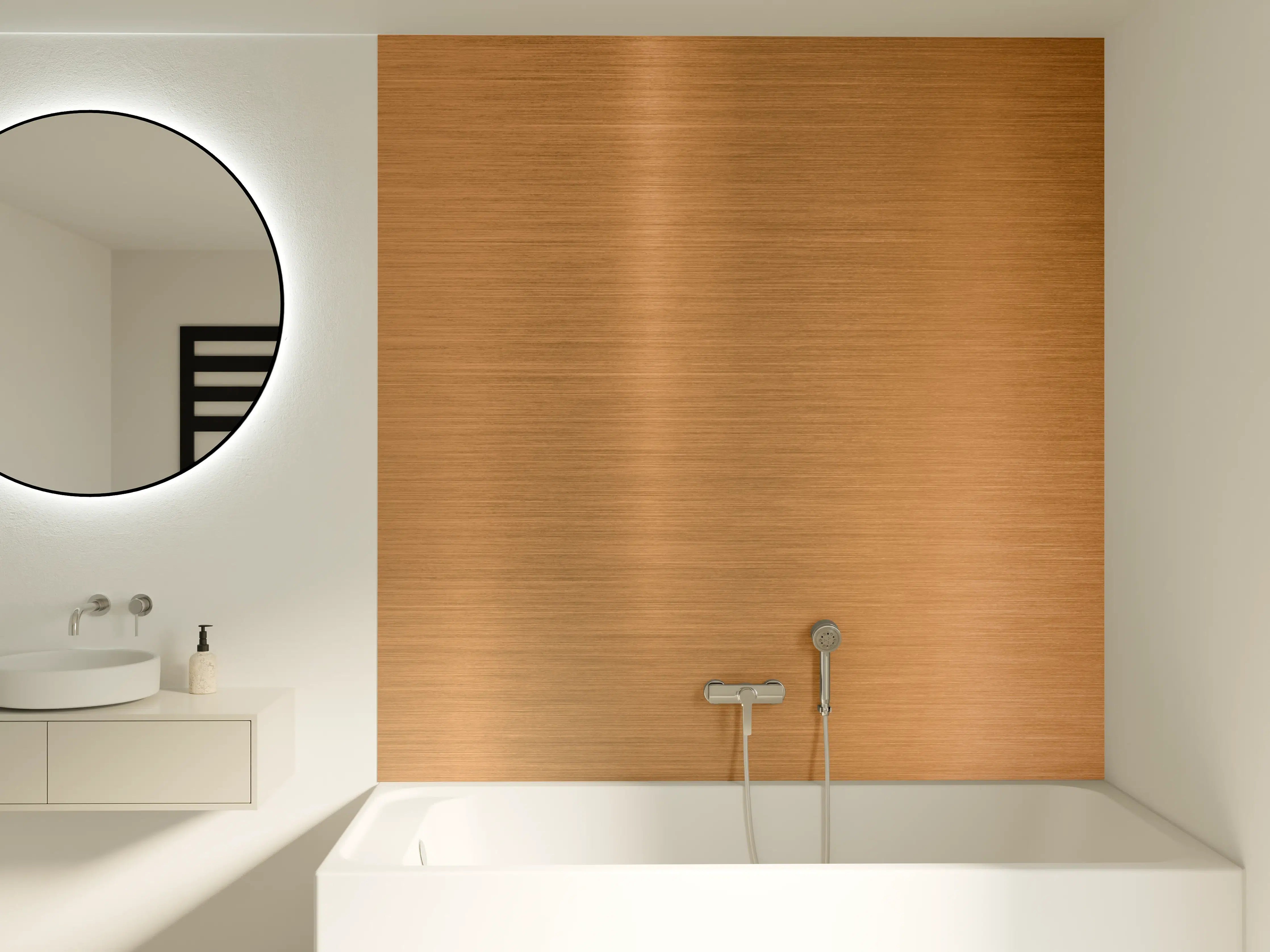 Badewannen-Rückwand - Metallische Kupferplatte