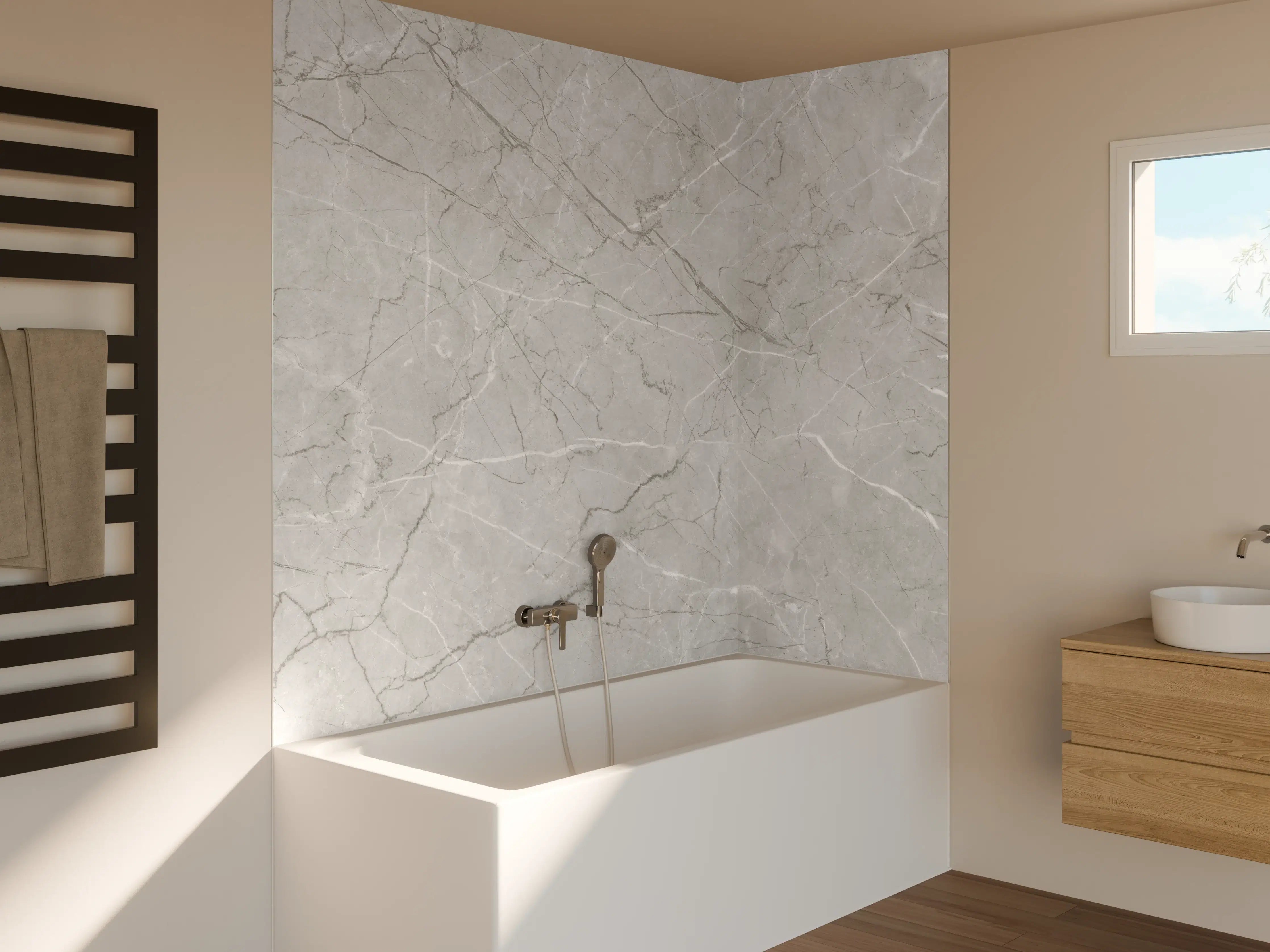 Badewannen-Rückwand - Minimalistische Marmorfläche in Weiß und Grau