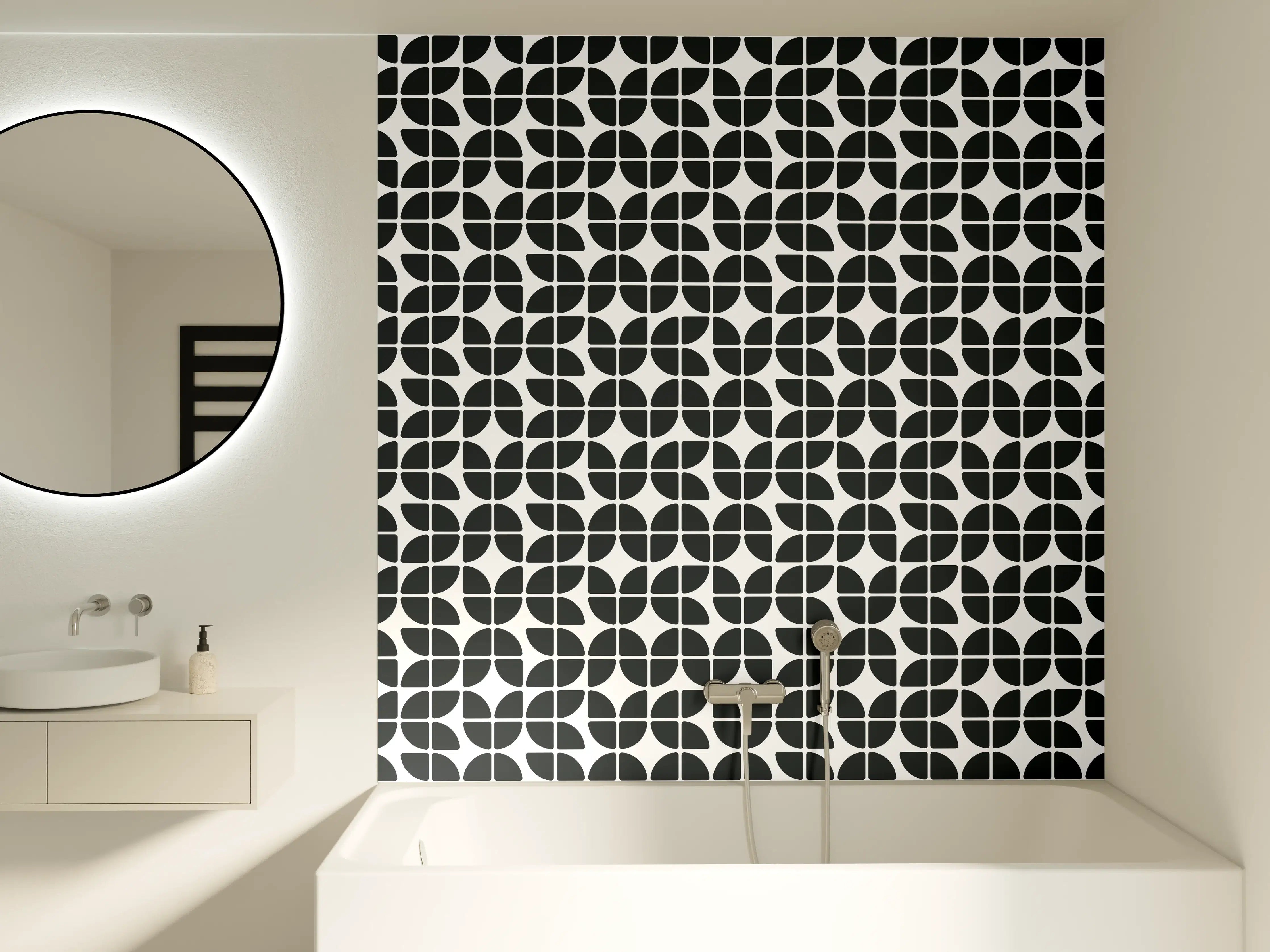 Badewannen-Rückwand - Moderne schwarze und weiße geometrische Musterfliese